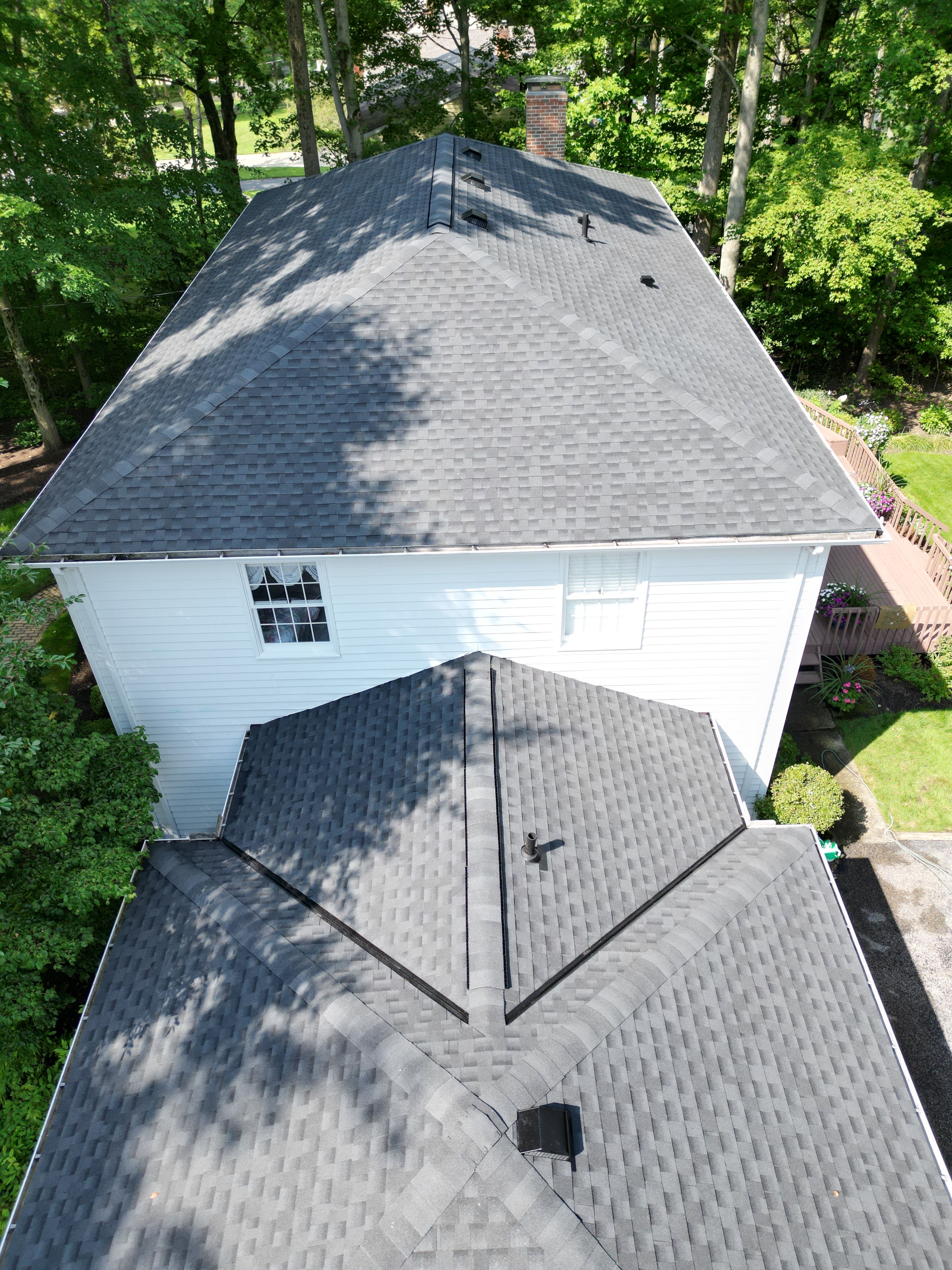Residential Architectural Shingle Roof Replacement in Chagrin Falls, Ohio by Atlas Roofing & Restoration