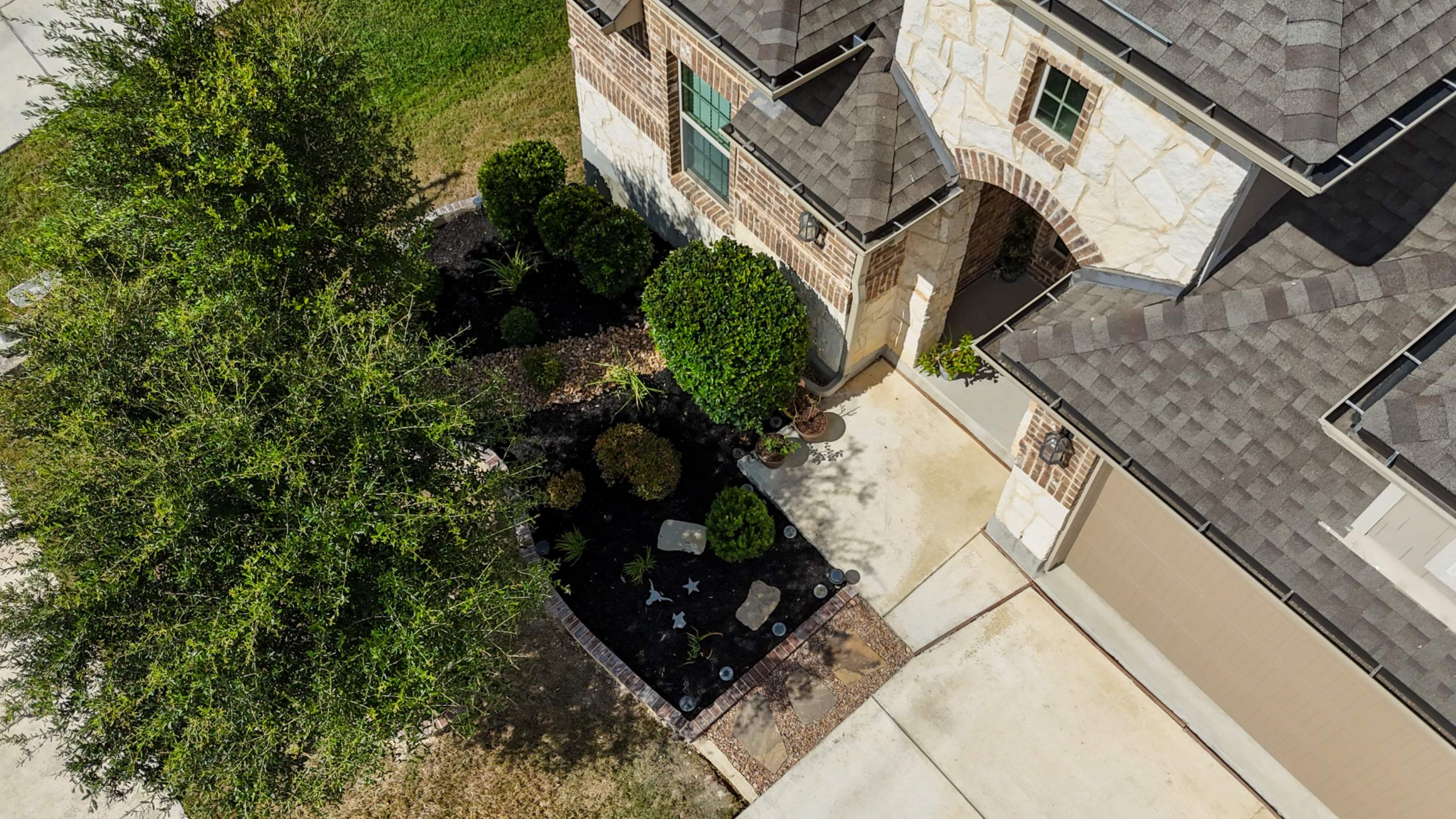 Heights of Cibolo - Cibolo, TX by Hole In One Lawns, LLC