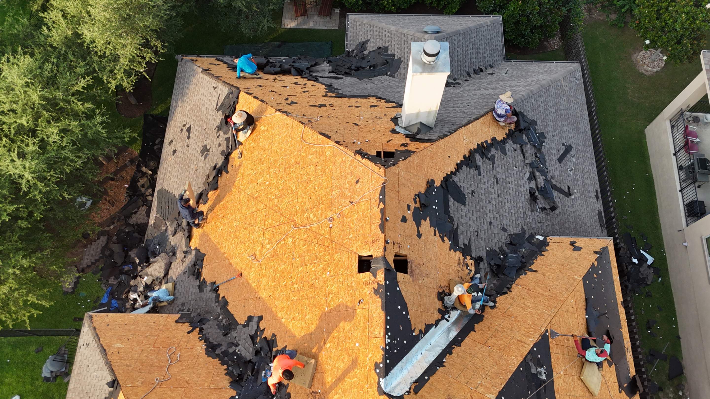 Austin Residential Roof Installation with GAF Shingles and Radiant Barrier by RoofsOnly.com