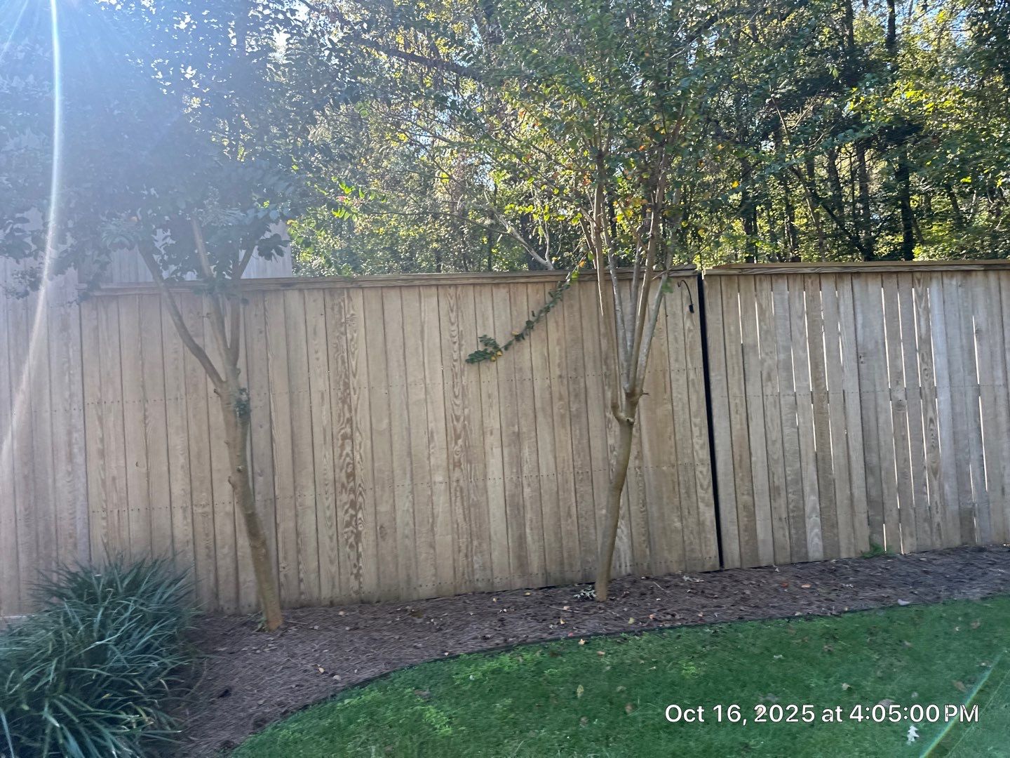 Wood Fence using Wood Sealant by DuraSeal