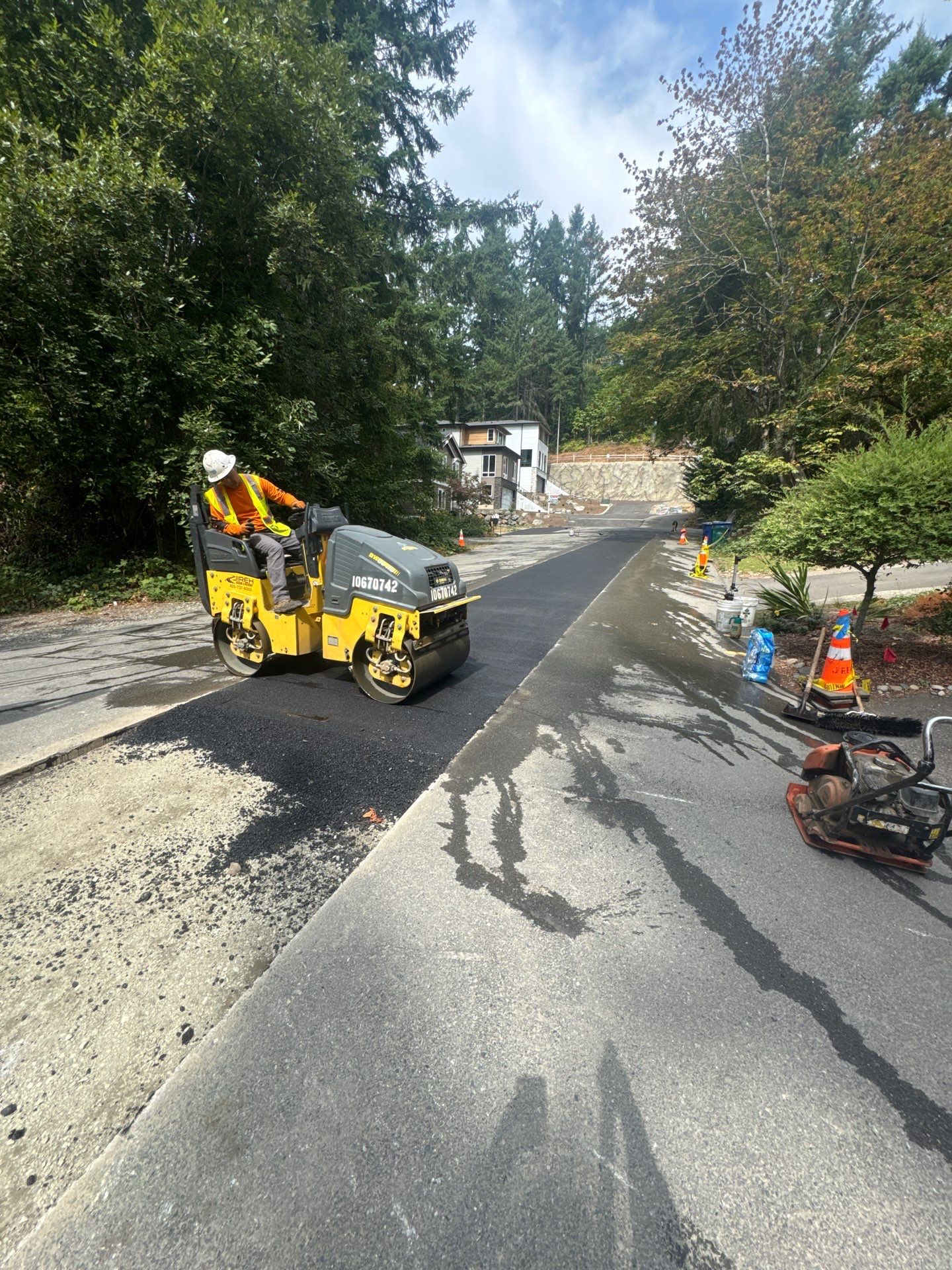 Asphalt Patch Repair | Sammamish  by Jireh Asphalt & Concrete Inc 