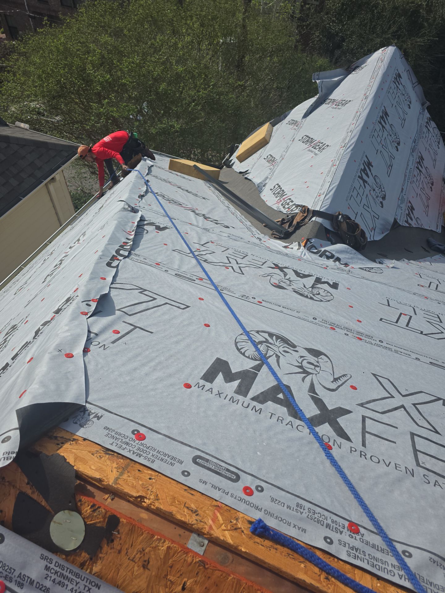 Roof Replacement Houston by Roof Repair Company