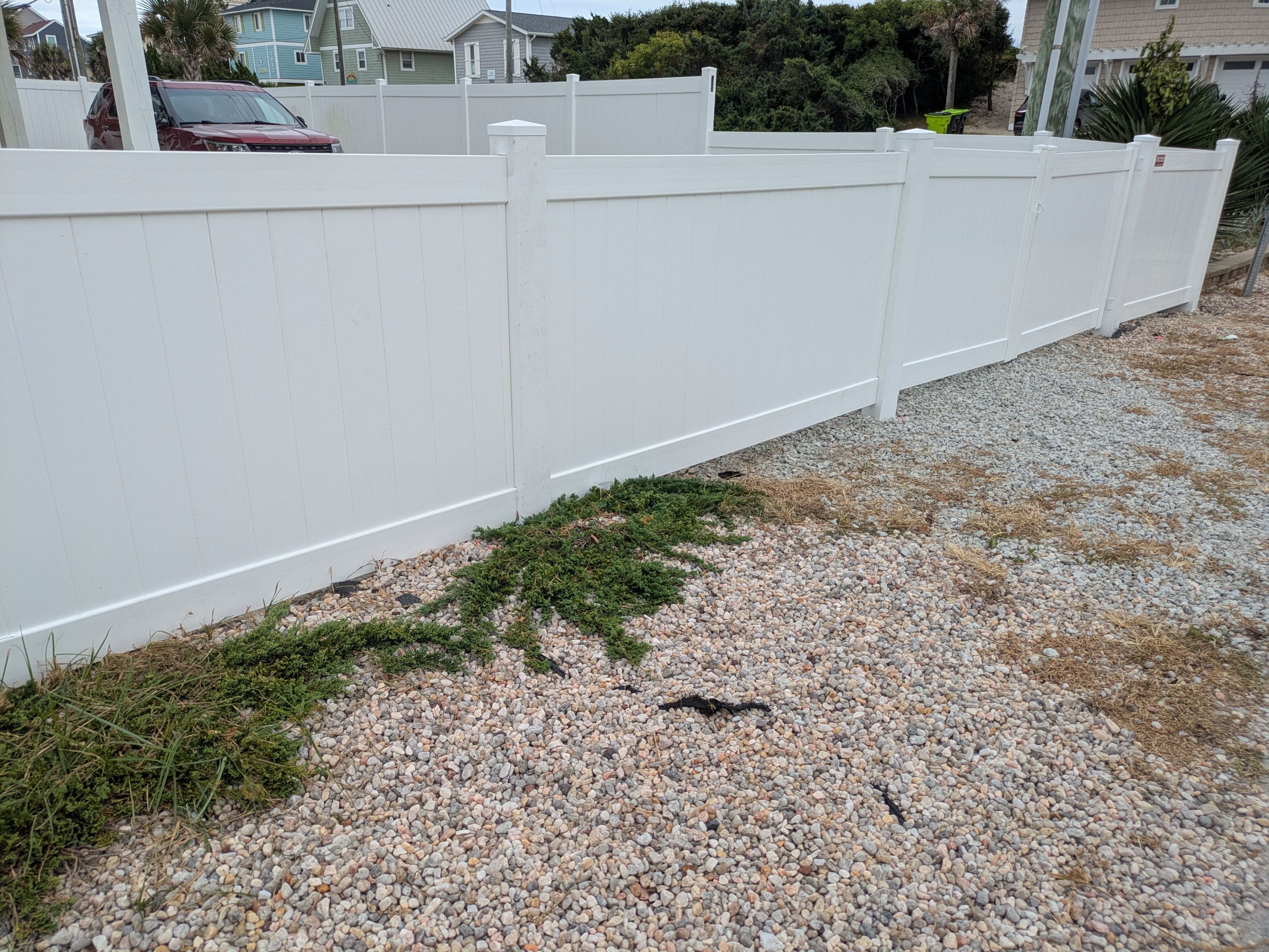 Hamilton Vinyl Privacy Project in Surf City by Superior Fence and Rail