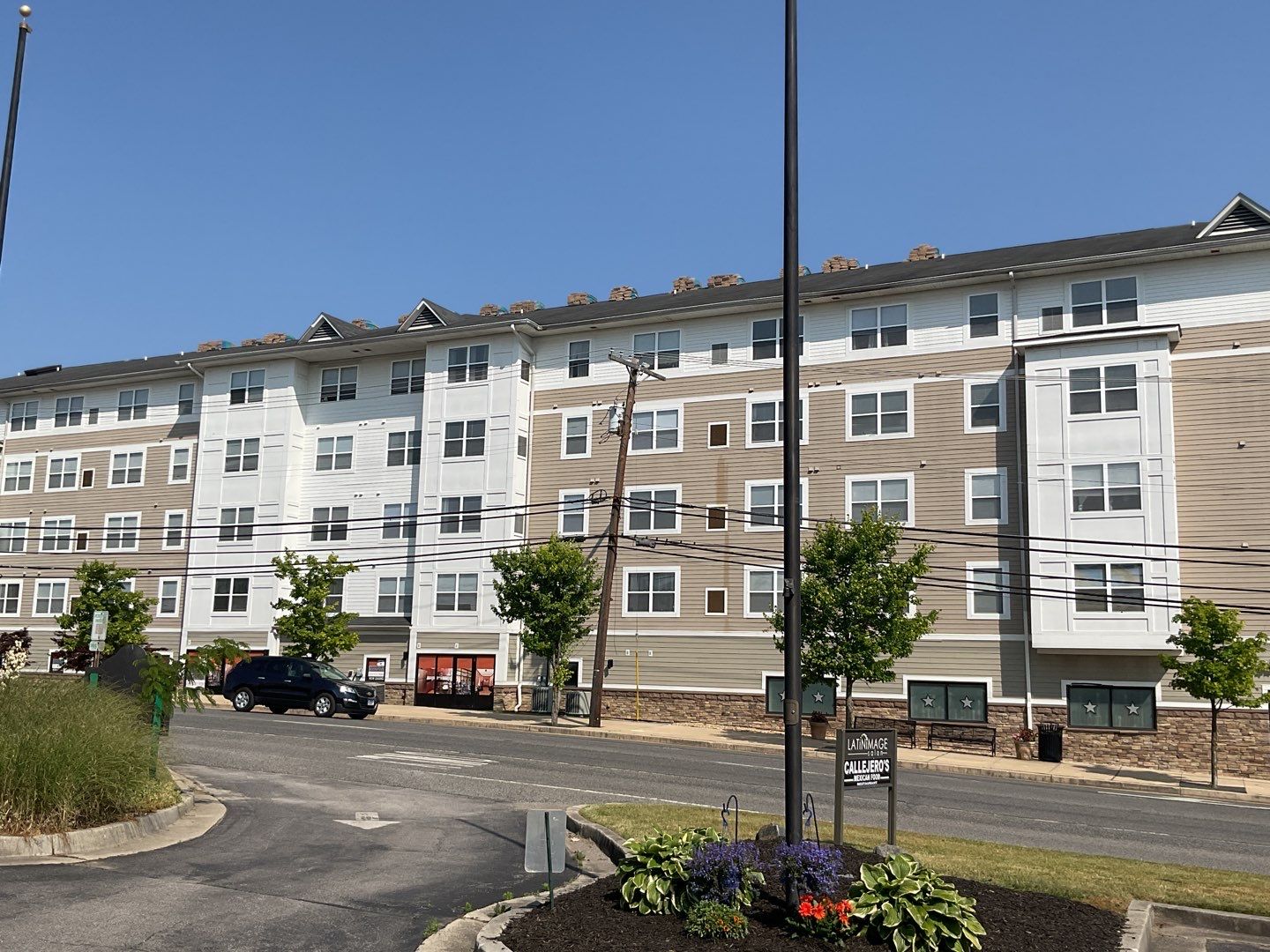Multi-Family Commercial shingle roof by Alpha Design Services