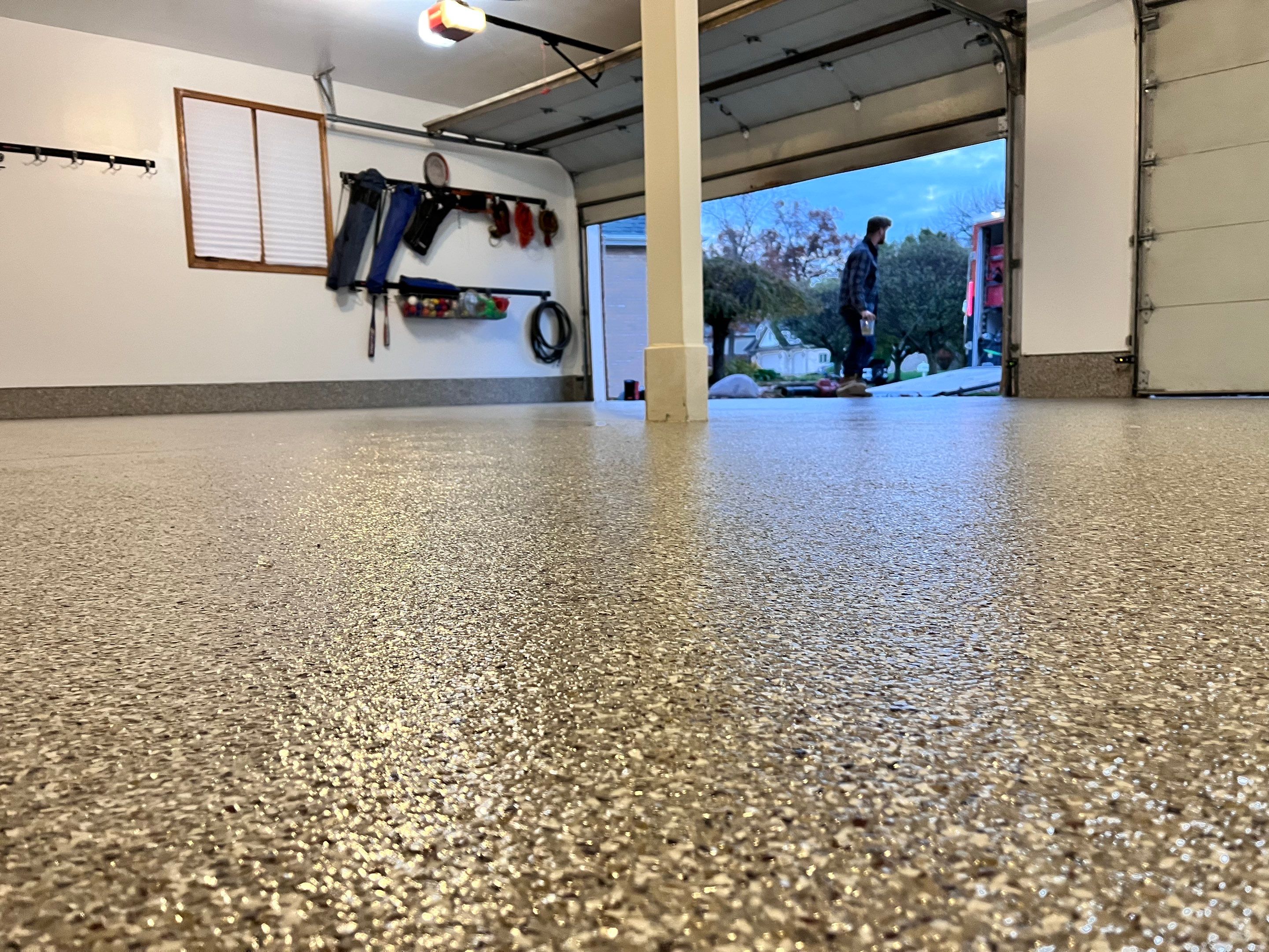 Creekbed Flake Garage Floor by Level 10 Coatings