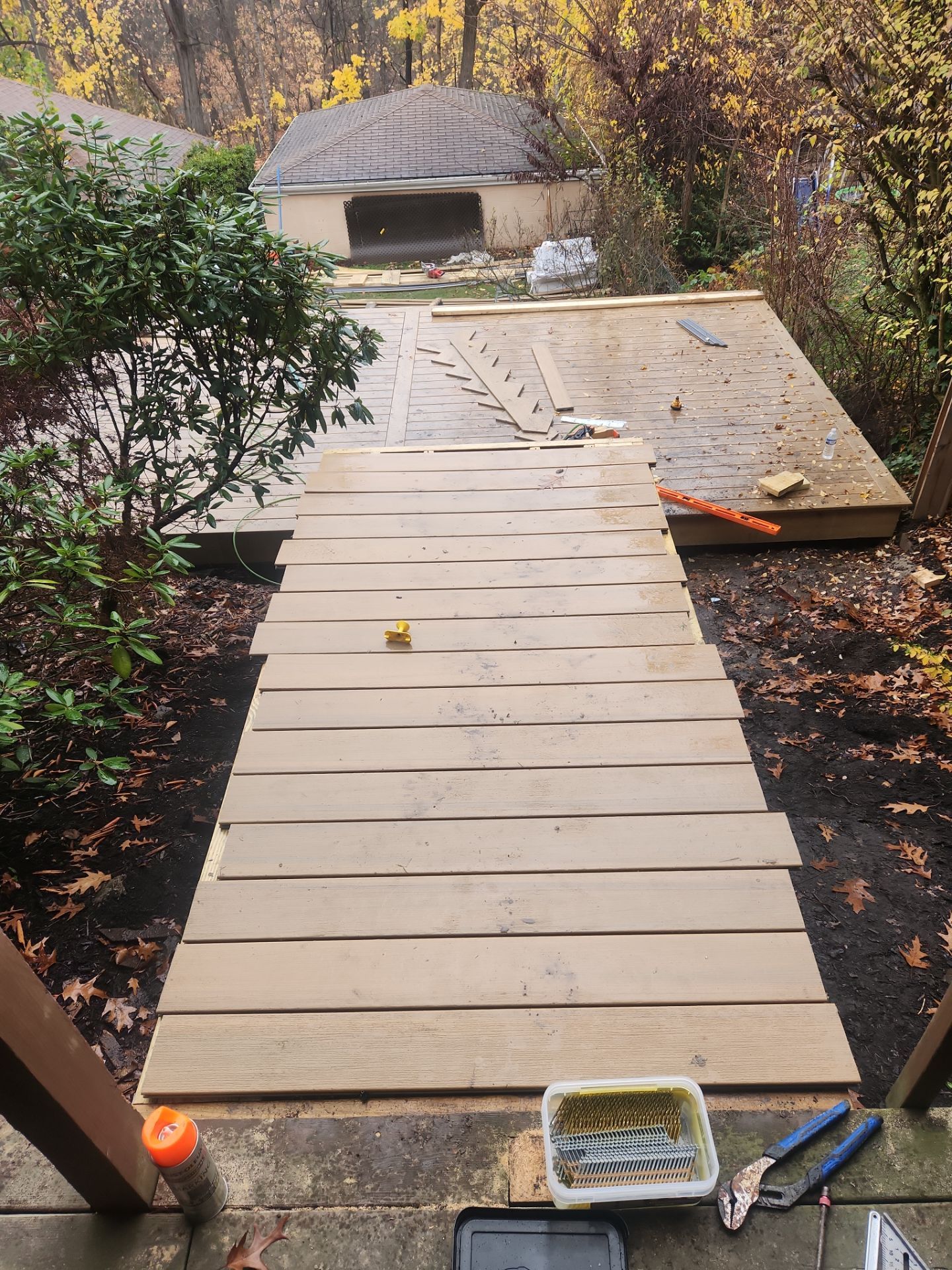 Deck by Cousins Roofing Siding & Decks