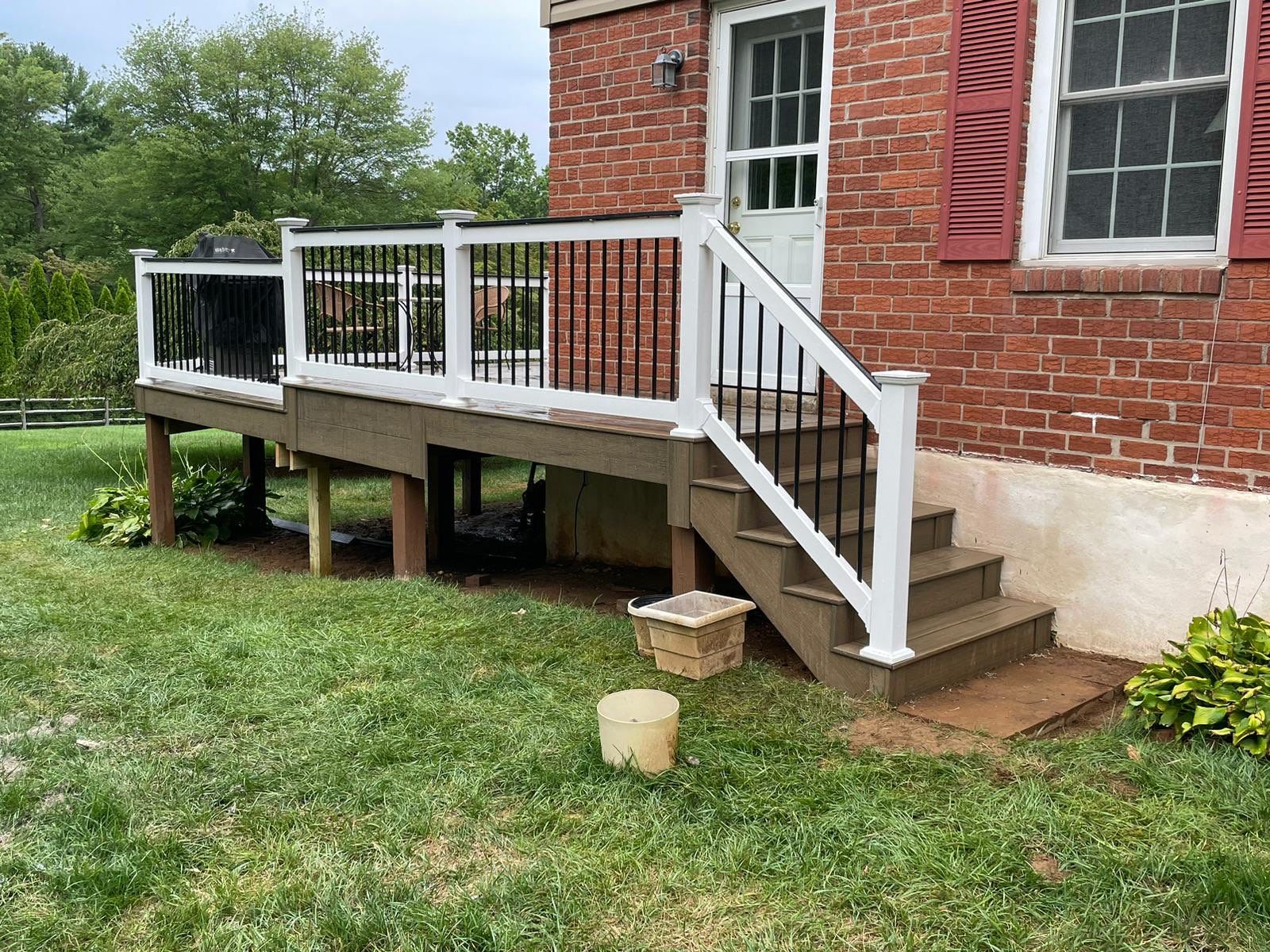 Deck Resurface using Deckorators Vista decking - color Dunnewood by deck guardian