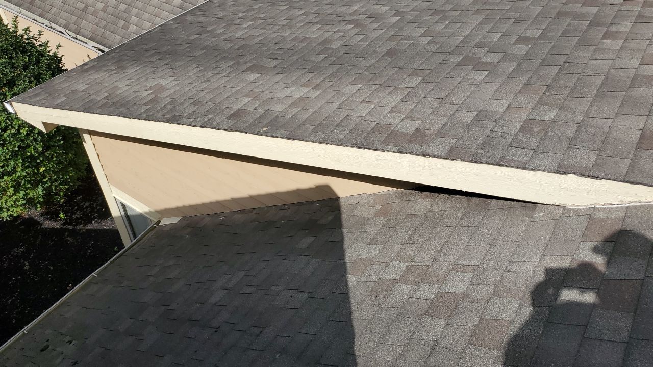Residential Roofing Installation using Duration Series Shingles - Driftwood by RoofX 
