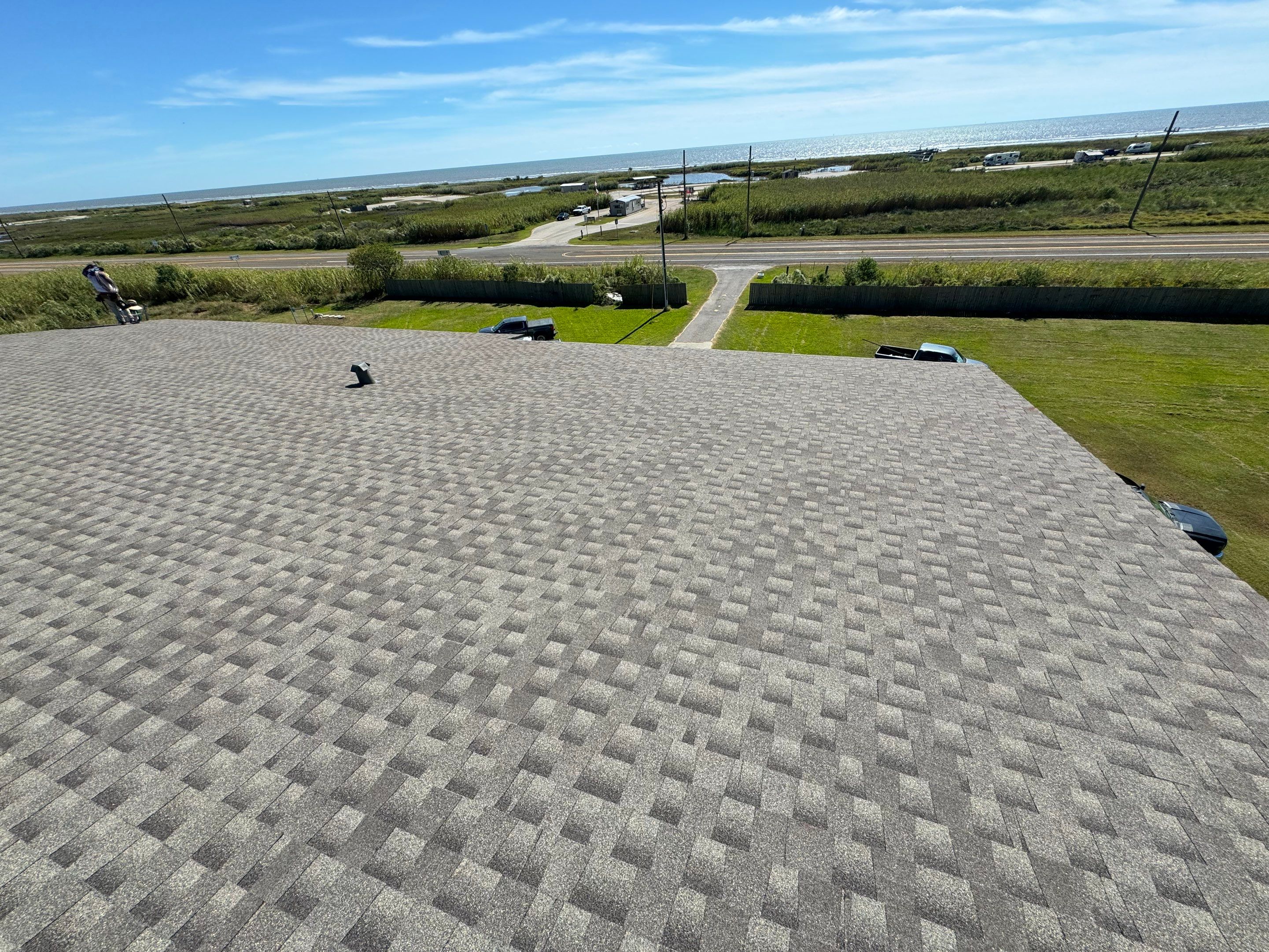 GAF HDZ - Weathered Wood by Elite Roofing LLC