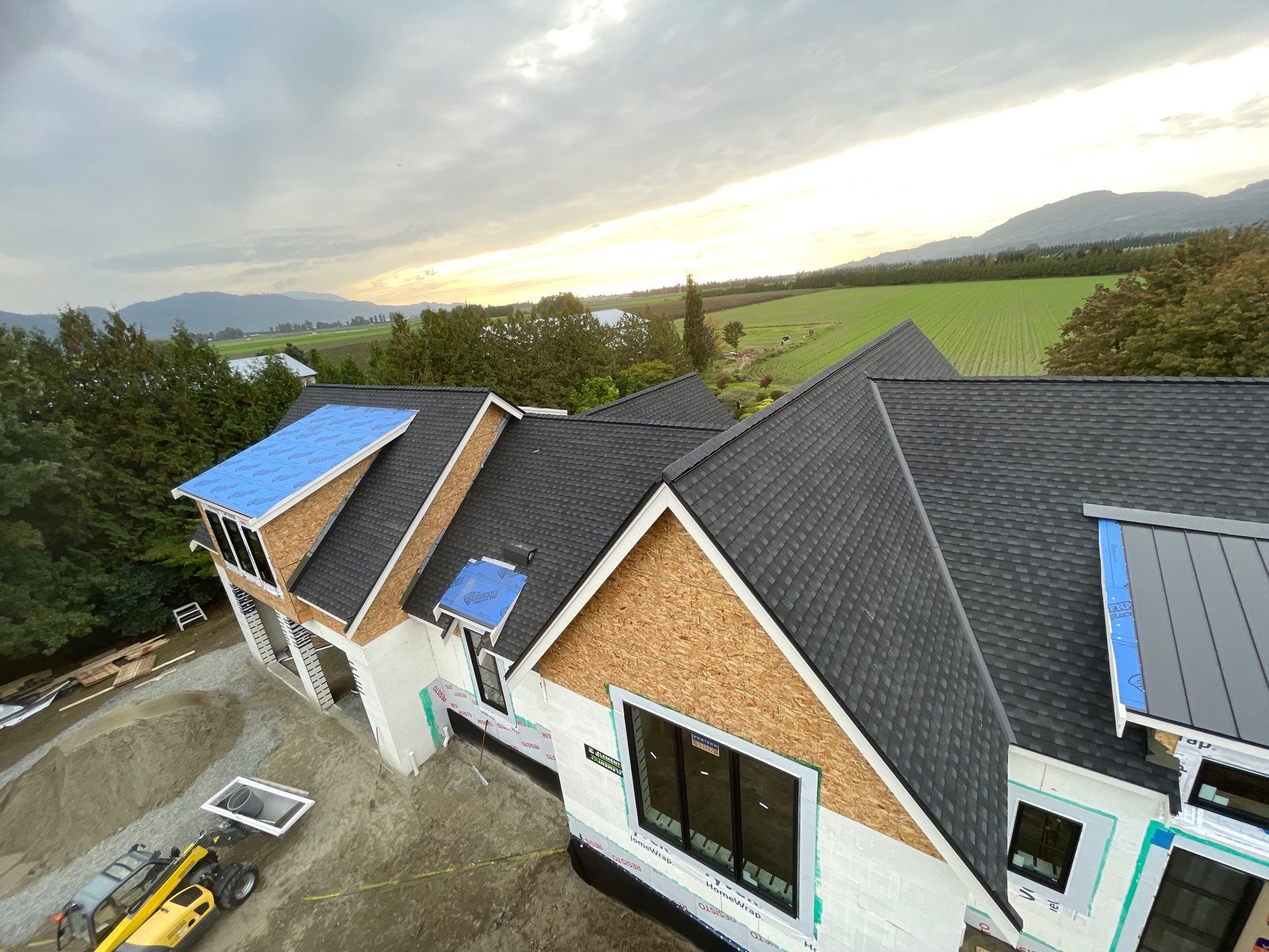 Residential New Construction by Top Notch Roofing Inc