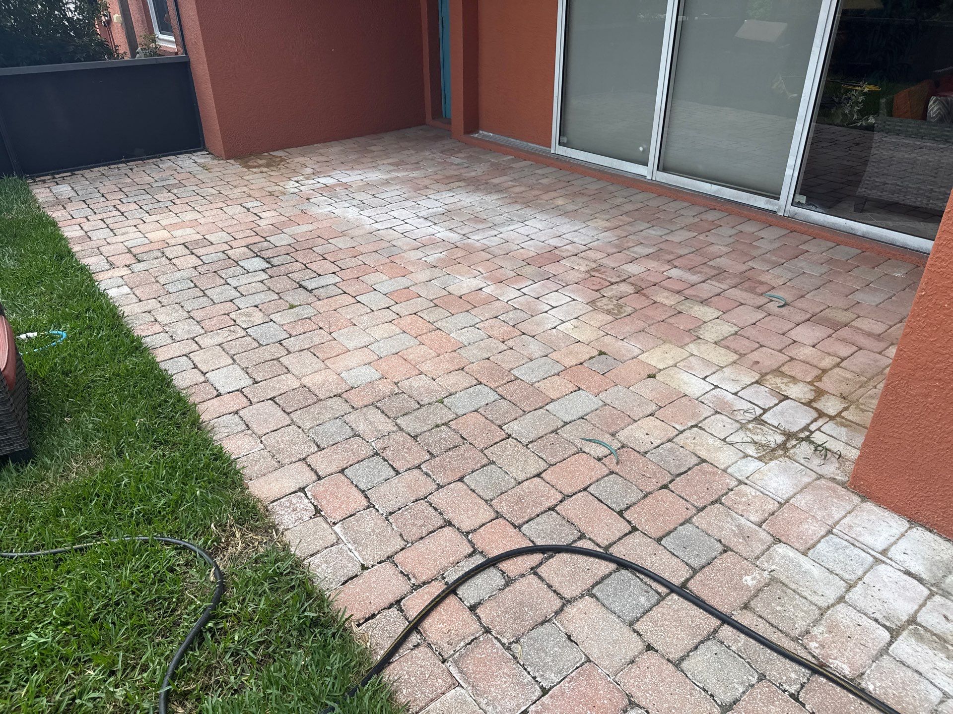 Vinyl Fence & Paver Patio Cleaning β Creekside Oaks, Parrish, FL by Sunshine AquaWash