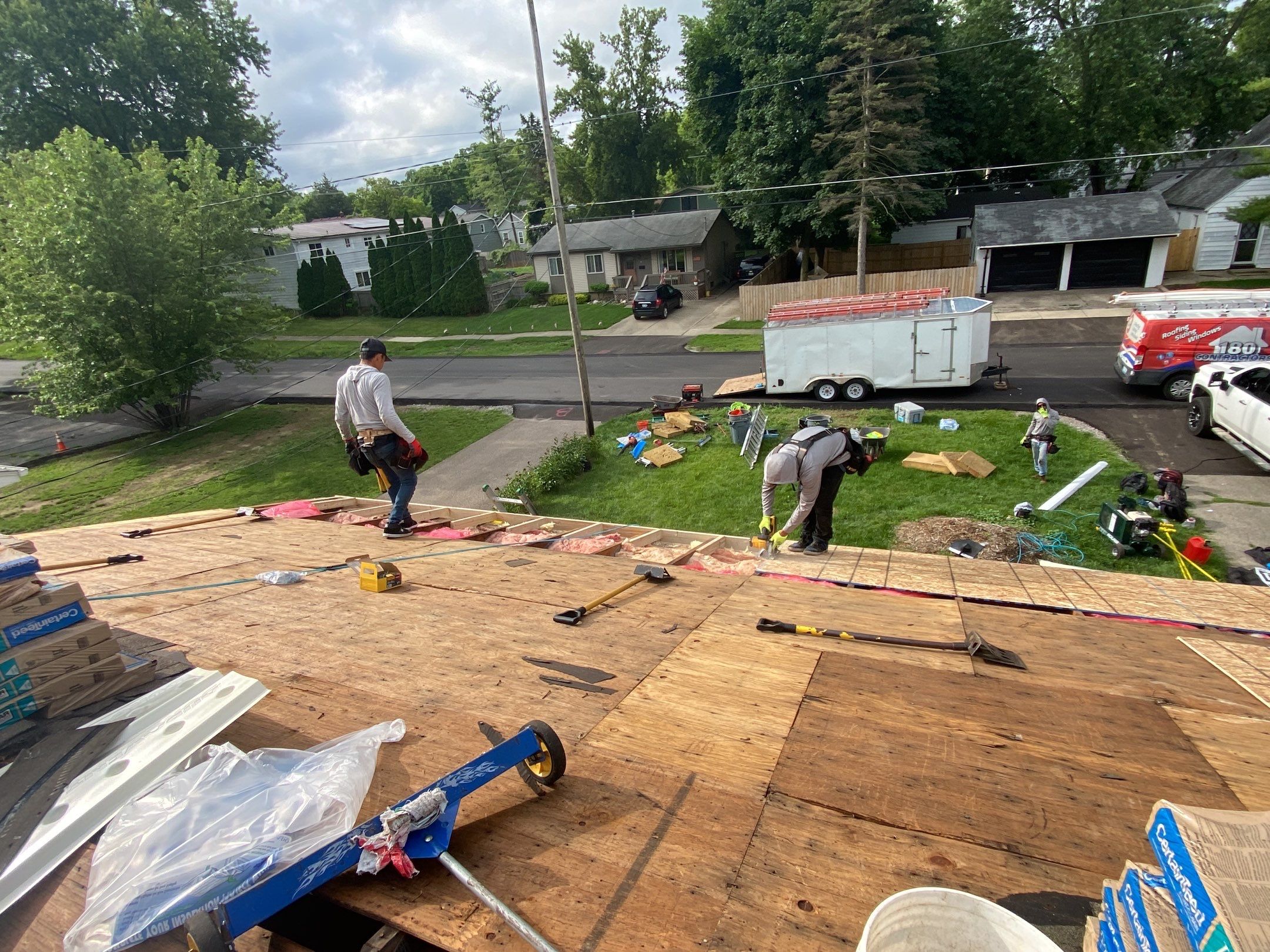 Roof Replacement using CertainTeed Landmark by 180 Contractors