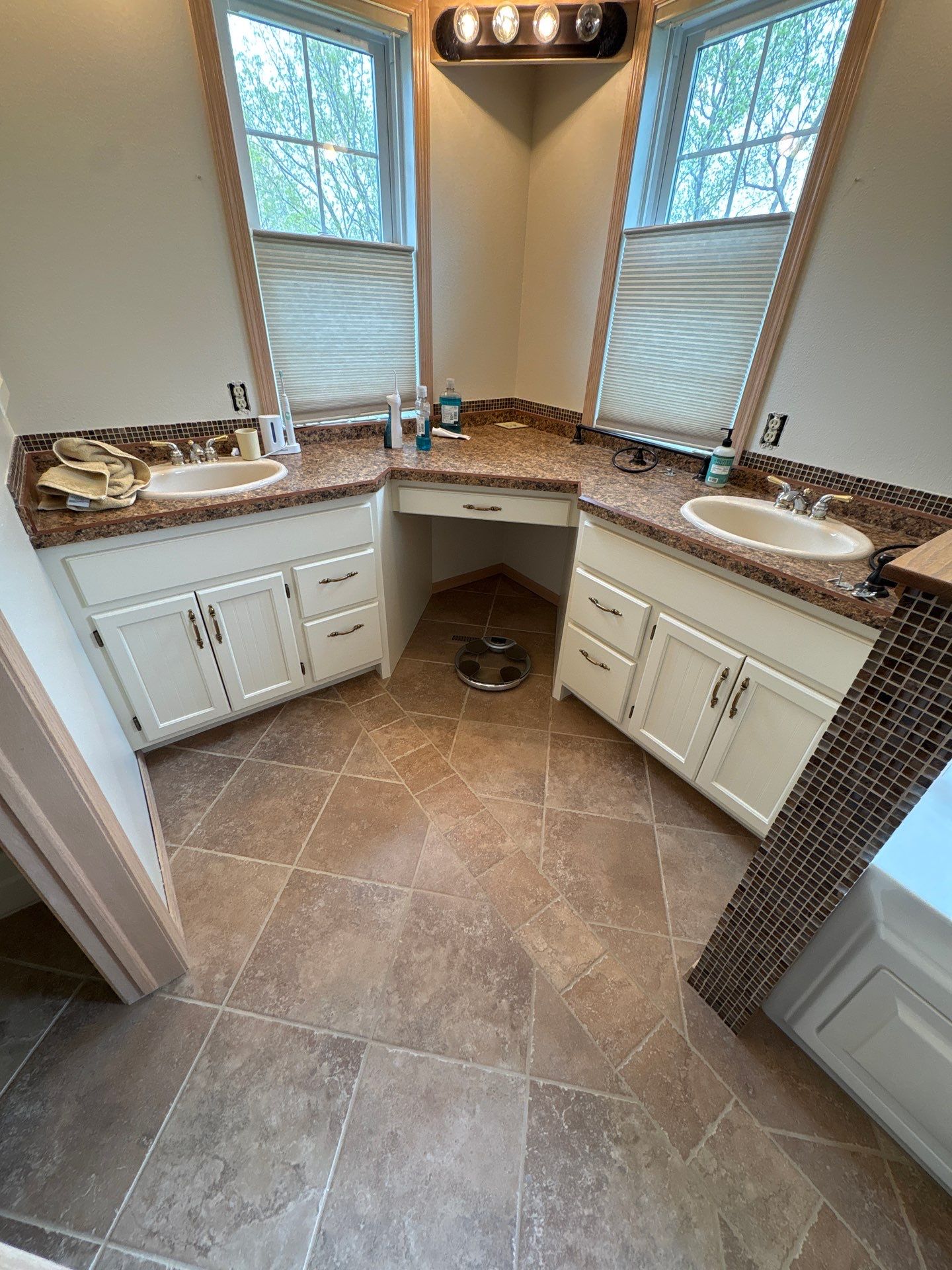Multi-Room Interior Painting and Cabinet Refinishing in Renner by Select Painting, Coatings & Garage Cabinets