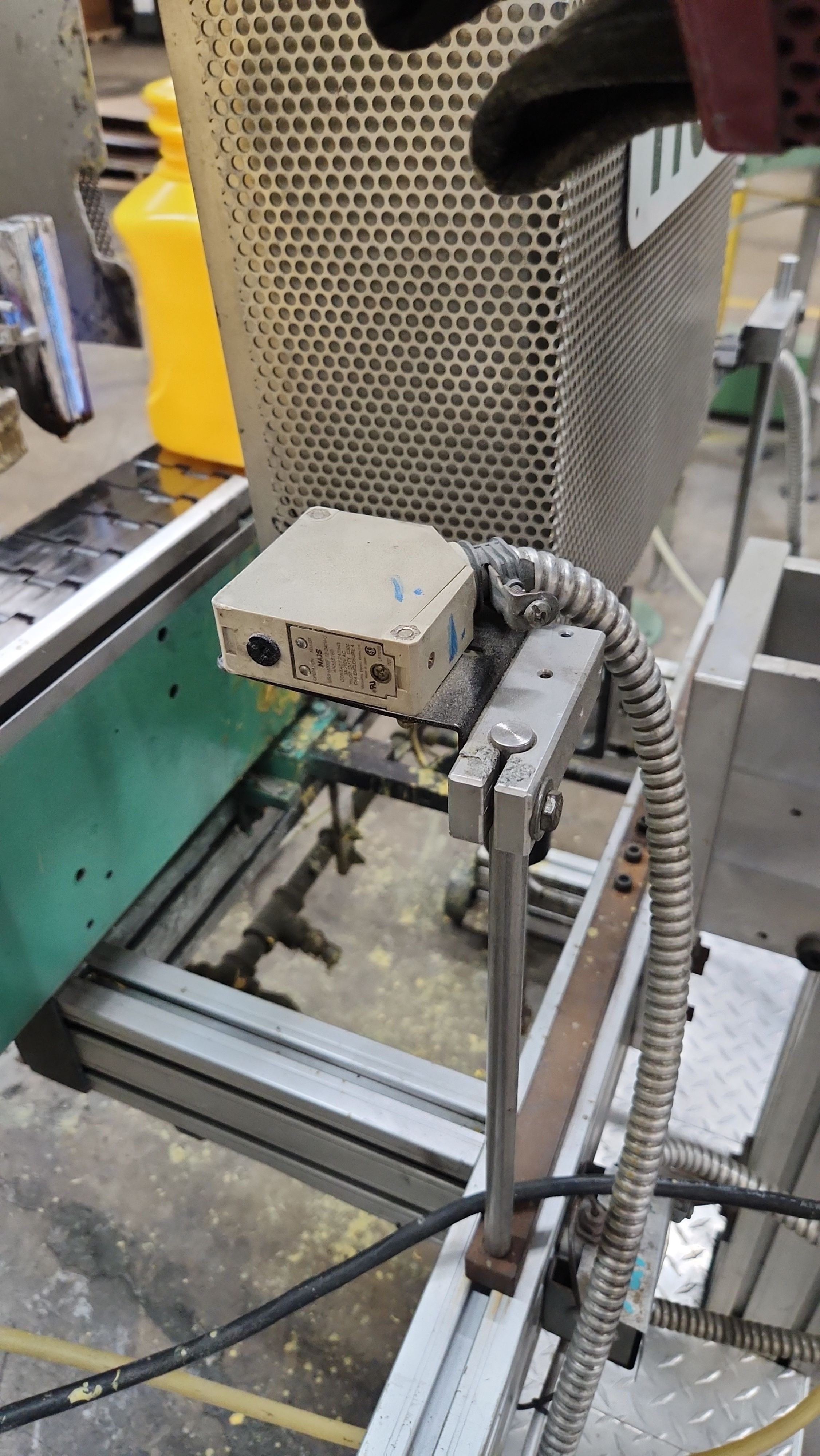 Project in Santa Ana by Altium Packaging