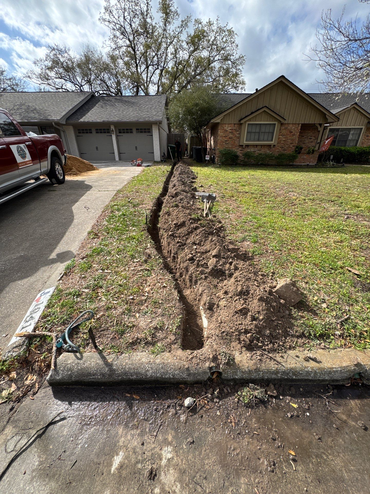 🌿 Jackie’s Outdoor Transformation — Drainage, Flagstone & Full Restoration by Texas Urban Elements