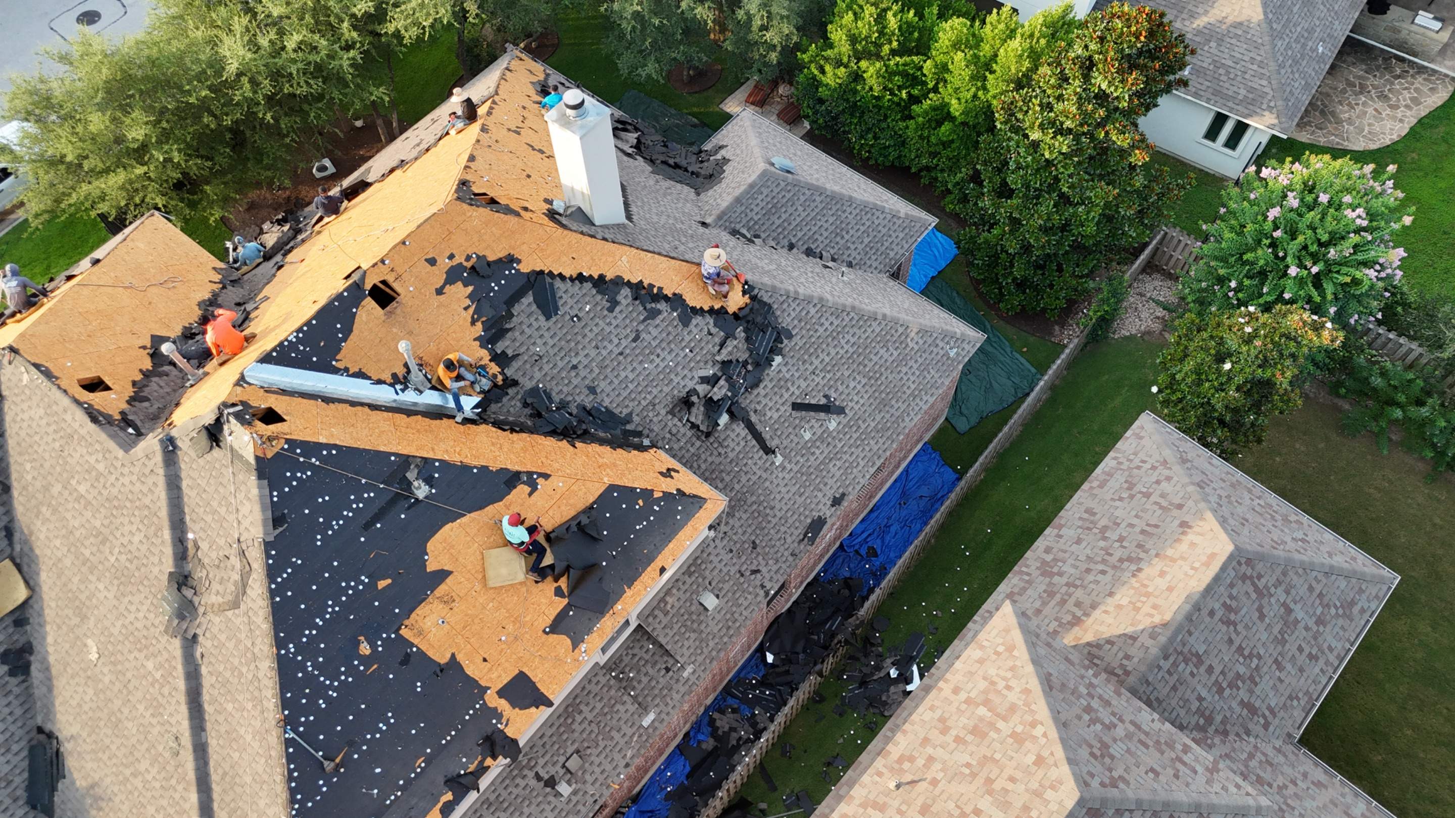 Austin Residential Roof Installation with GAF Shingles and Radiant Barrier by RoofsOnly.com
