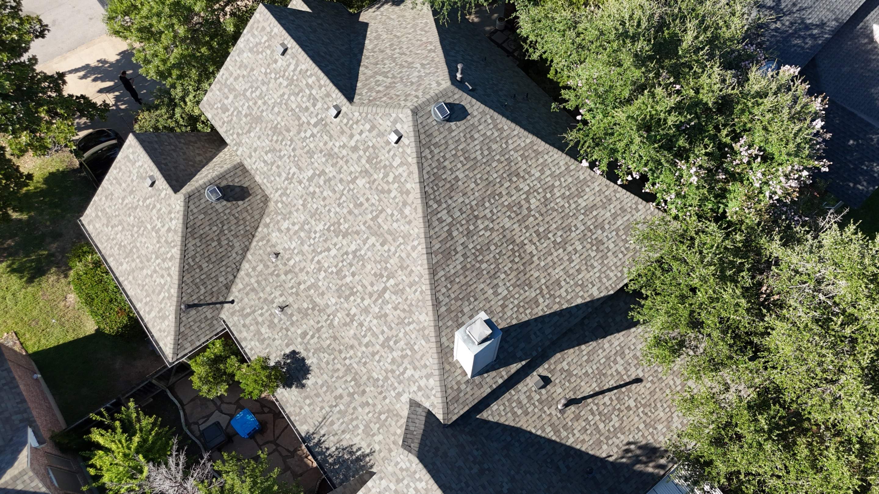 Driftwood - Owens Corning by RoofsOnly.com