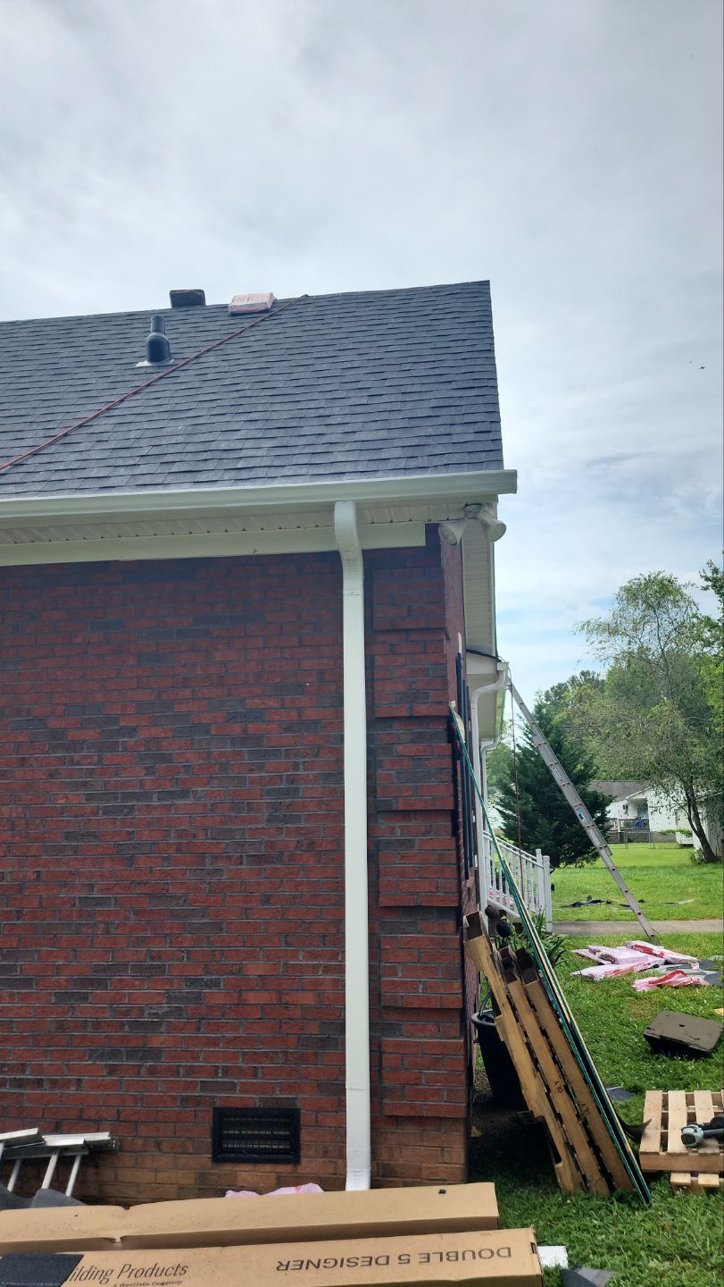 Residential Roofing Installation using Owens Corning® Oakridge Onyx Black by Indigo State Roofing