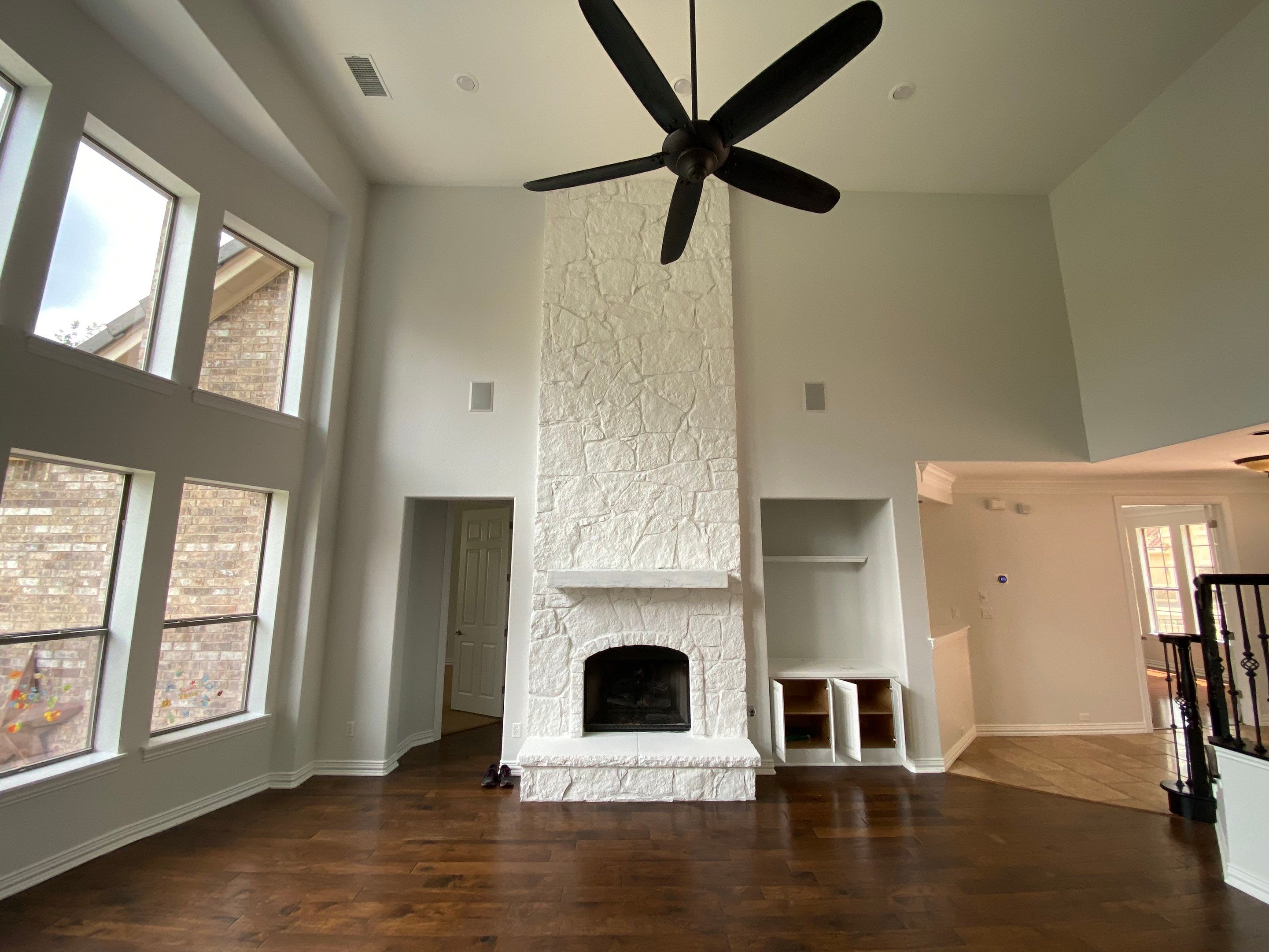 Interior repaint in University of Texas Golf Club by AJ’s Painting