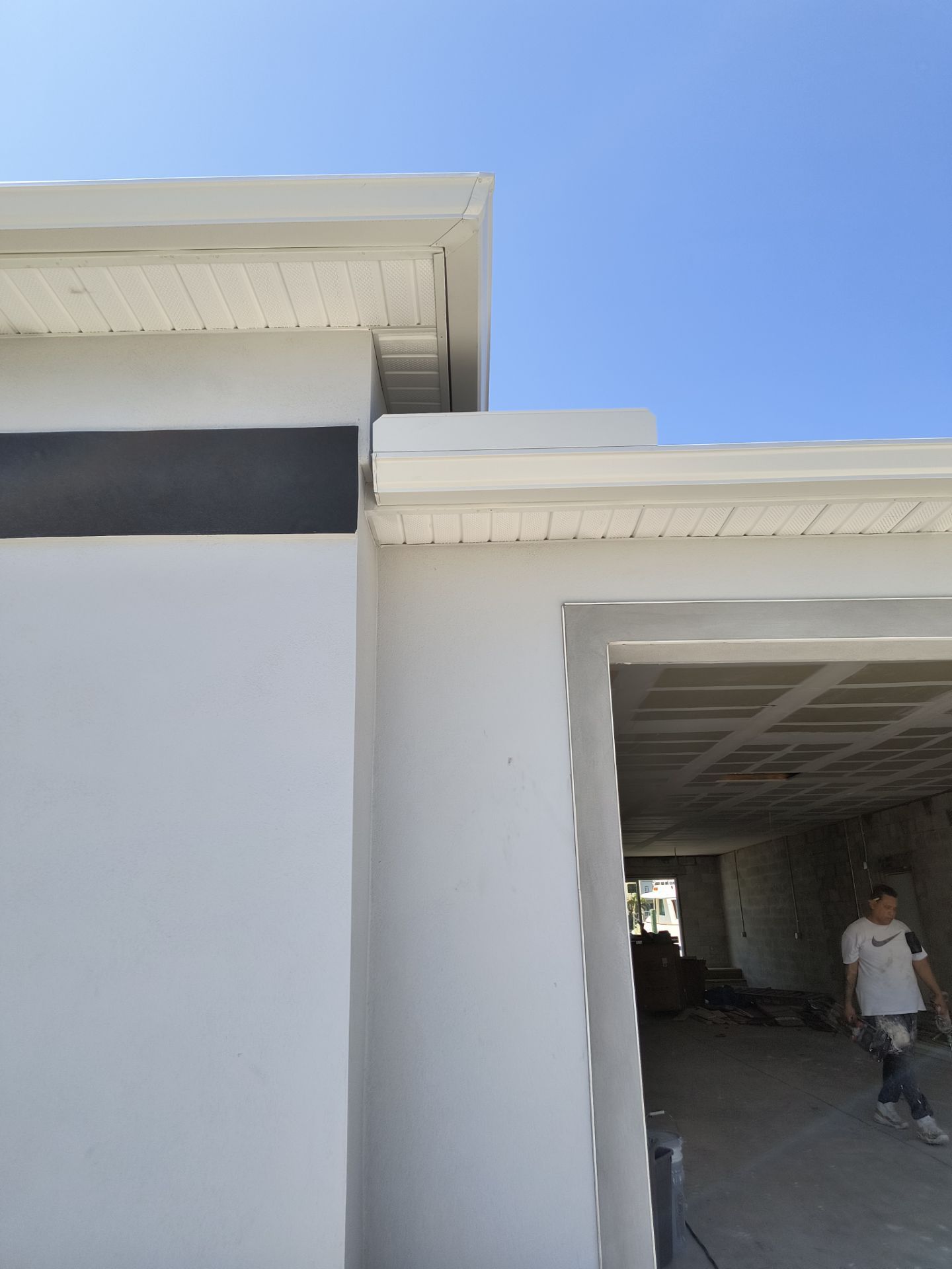 Florida Rain-Ready Homes with Seamless Gutters by Gutter Professor in Clearwater FL by Gutter Professors