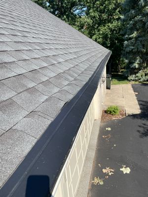 Turtle Shell gutter protection installation in Oak Brook, IL 60523, photograph 2