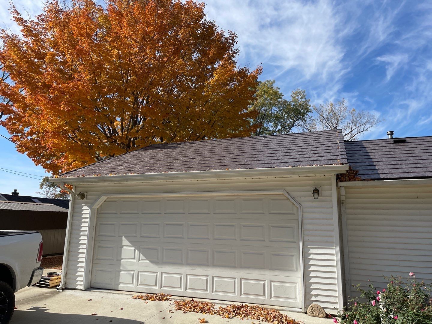 Residential Roofing Installation using Metstar SlatePlus Mixed Brown by Nitro Roofing and Construction