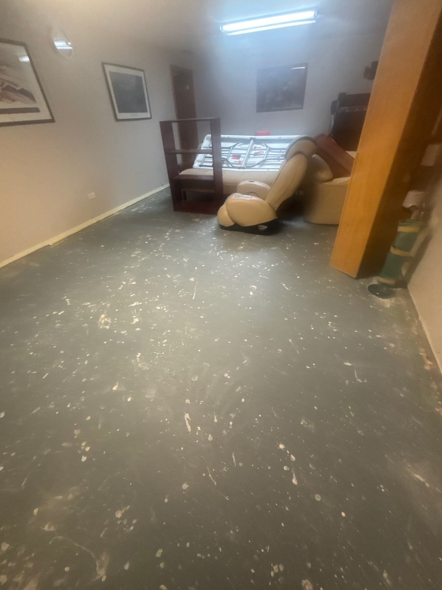 Water Mitigation by Dry Source Property Restoration 