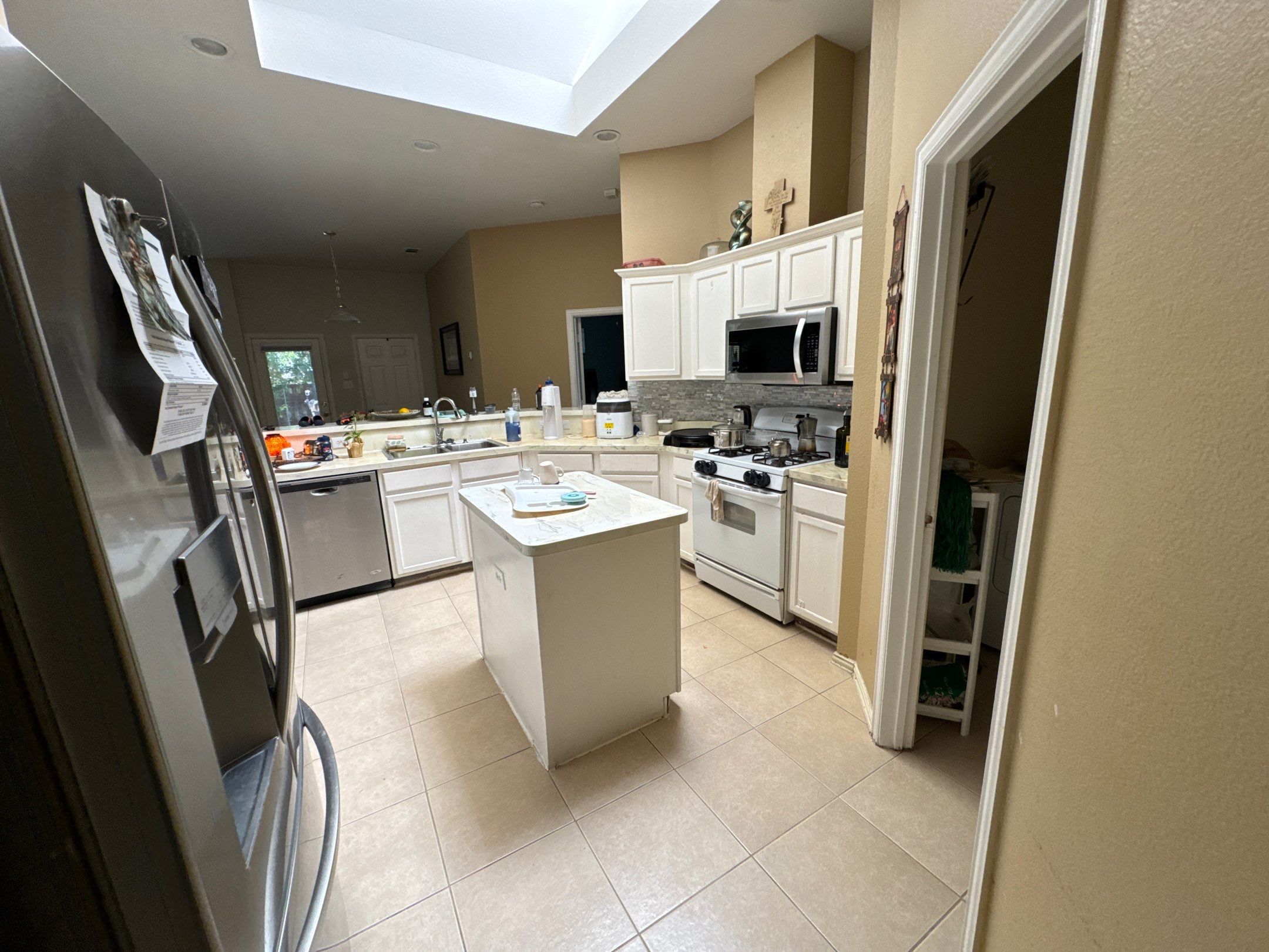 Seven-Day Kitchen Transformation: Full Remodel, Zero Downtime by Tibi Soli LLC