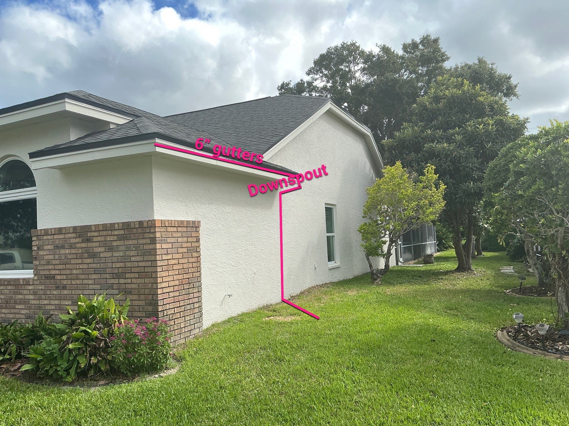 6 Inch Seamless Gutters using K-Style Seamless Gutters in Palm Harbor FL by Gutter Professors