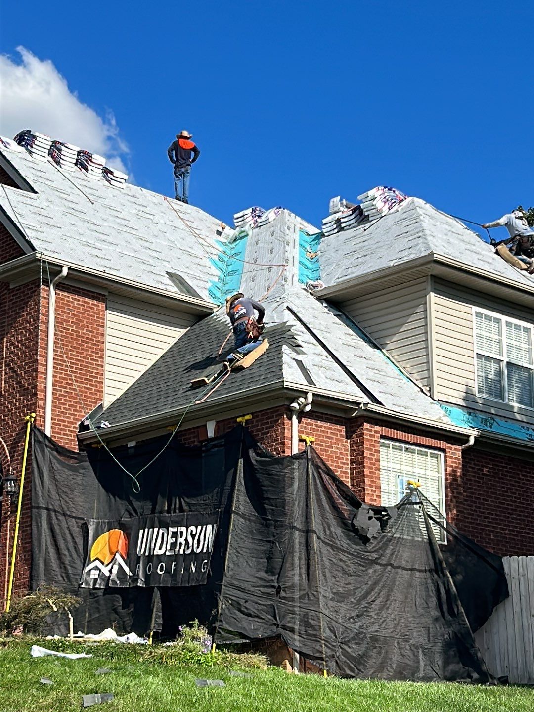 Knoxville Roof Replacement by Undersun Roofing 