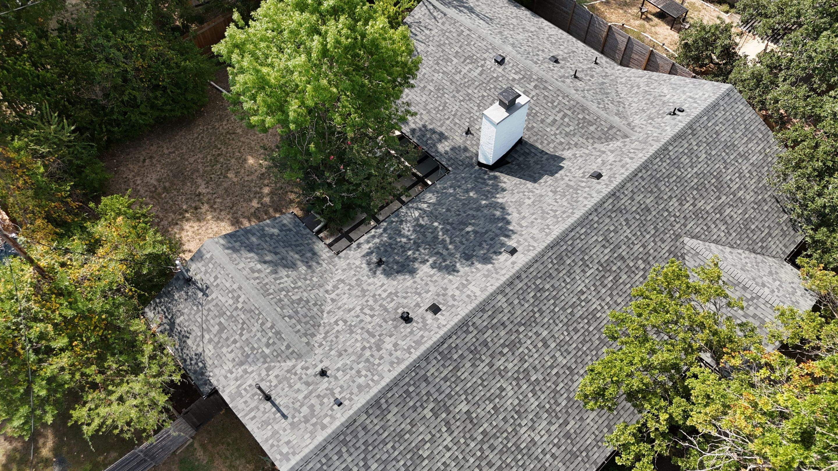 Estate Gray - Owens Corning TruDefinition Duration by RoofsOnly.com