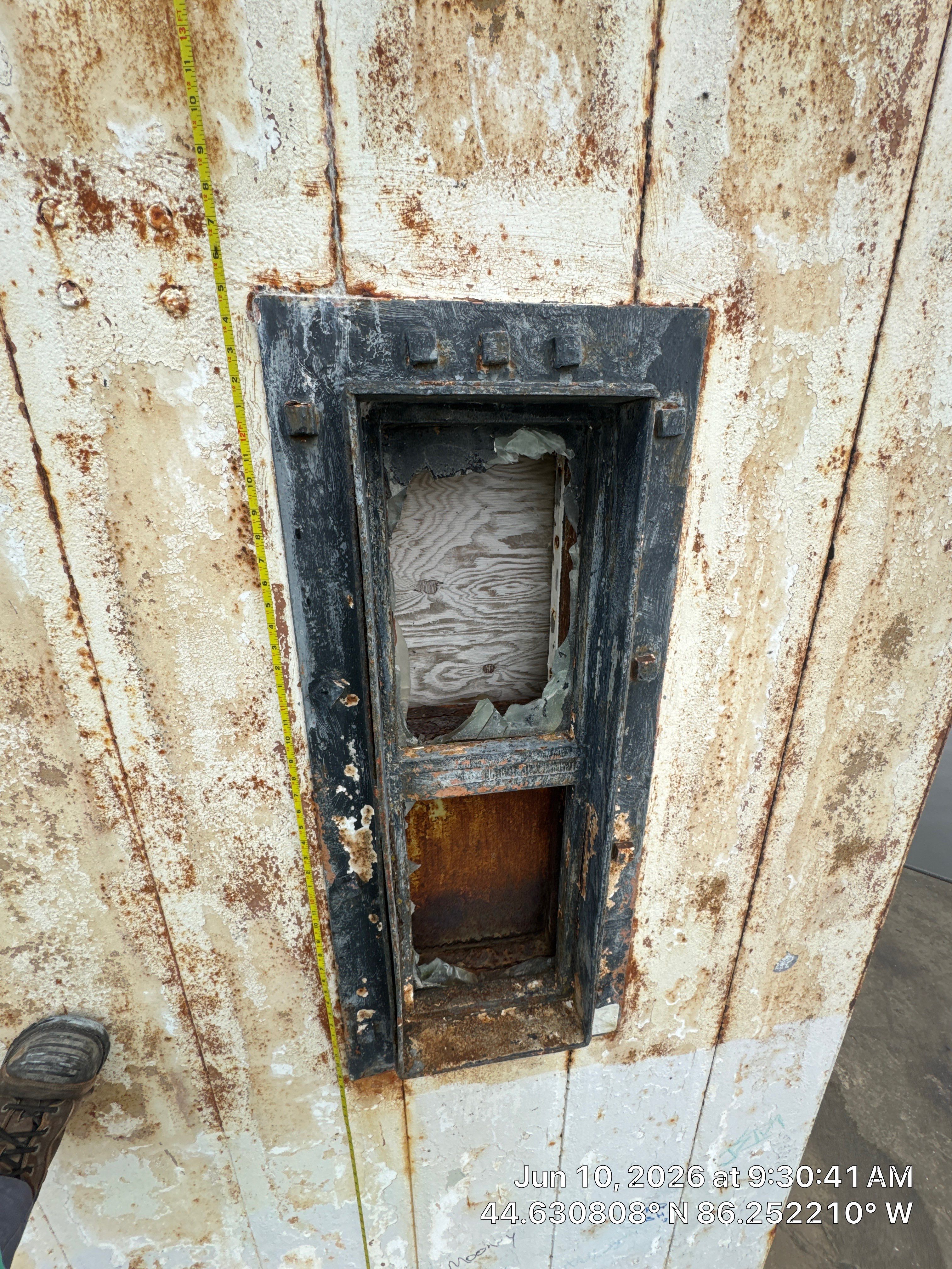 Historical Restoration Assessment for the Frankfort North Breakwater Lighthouse by Finkle Preservation & Construction 