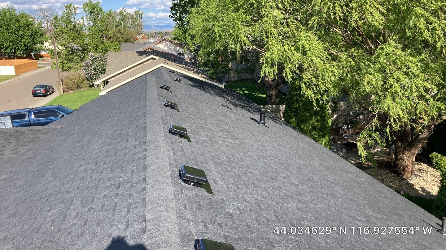 Fruitland Idaho Single Level Residential Roofing Installation using Owens Corning by ID Roofing LLC