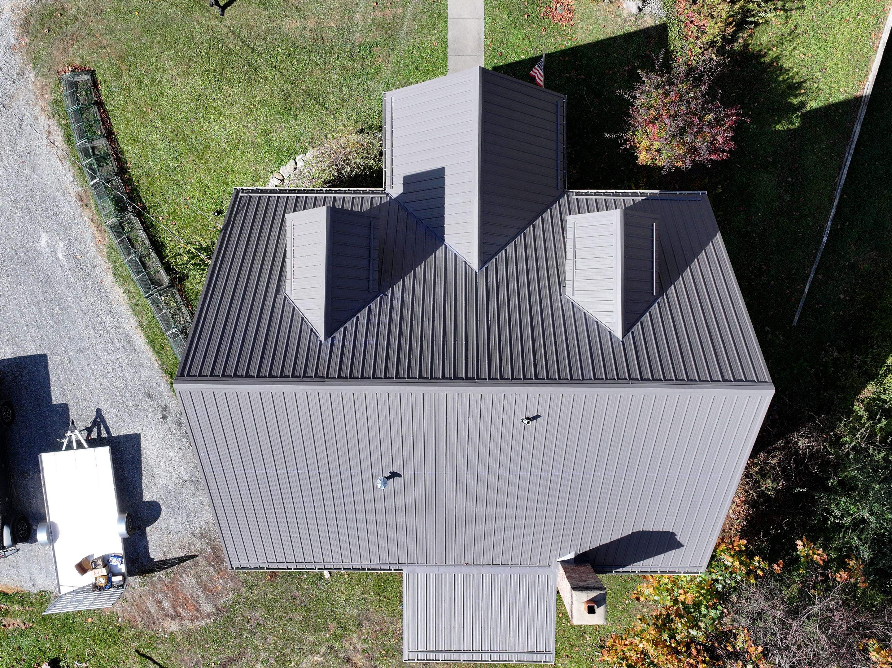 Burns Residence by Omnia Roofing