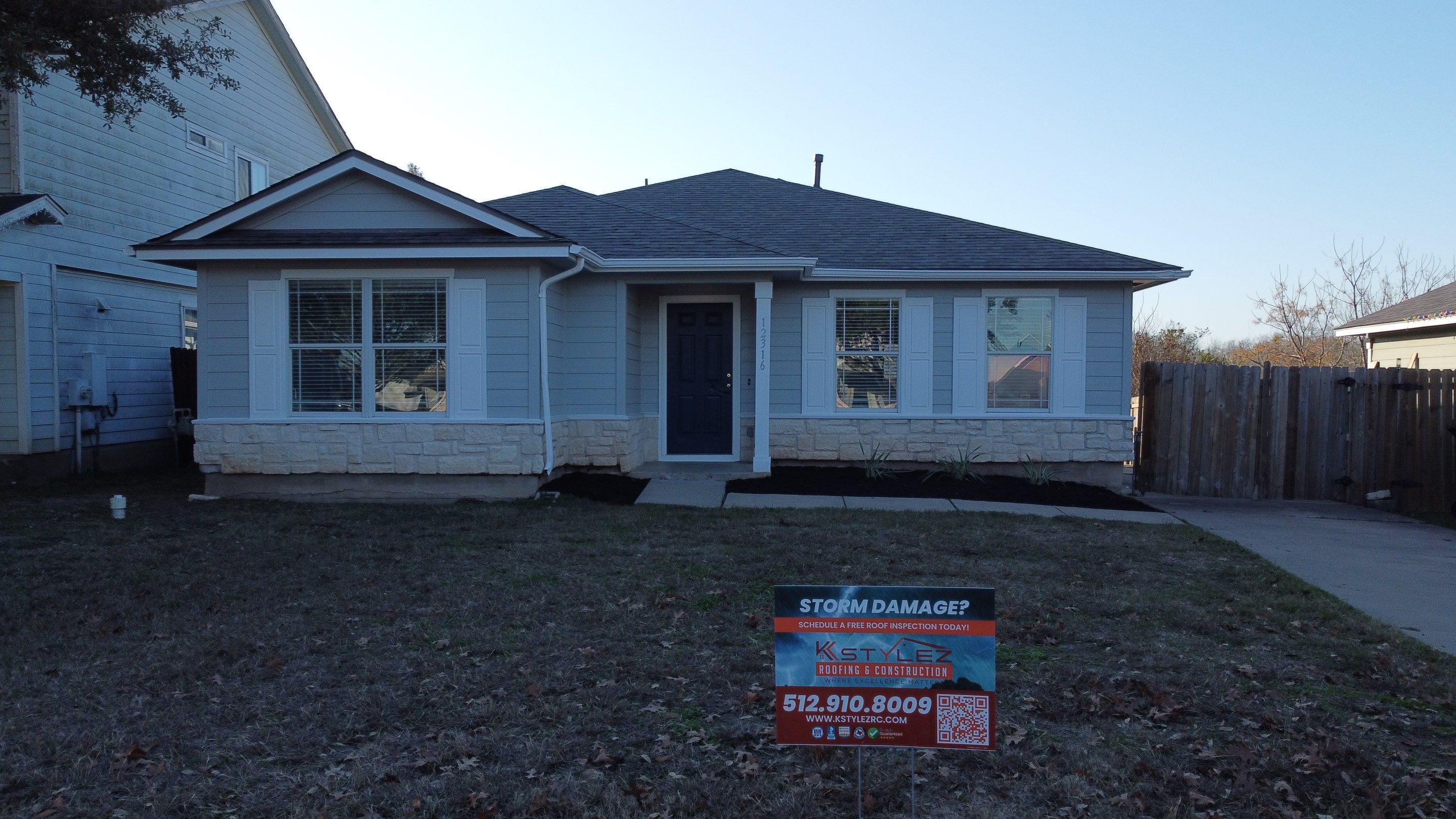 Residential Roofing Installation using Owens Corning Oakridge by Kstylez Roofing & Construction