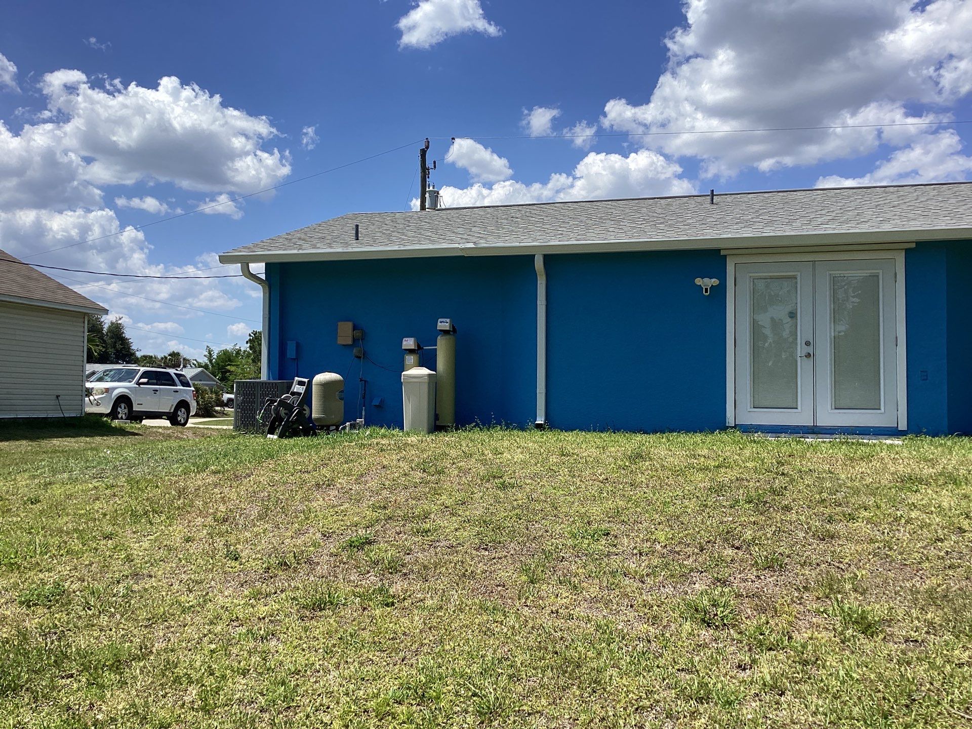 White K-Style Gutters in Fort Myers FL by Gutter Professor by Gutter Professors