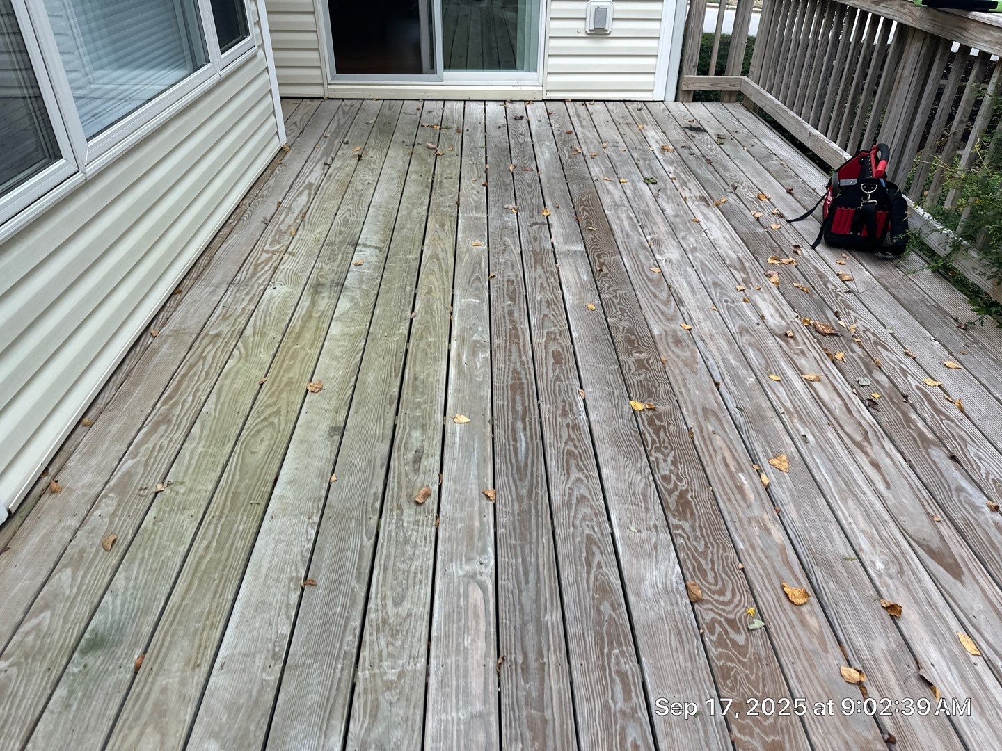 Wood Deck using Wood Sealant by DuraSeal