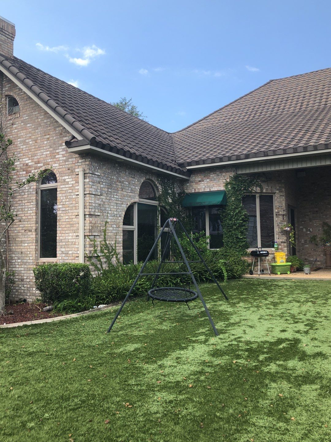 Seamless Gutter Installation with Wicker Color K-Style Gutters and LeafBlaster Pro Mesh Gutter Guards by Gutter Professors