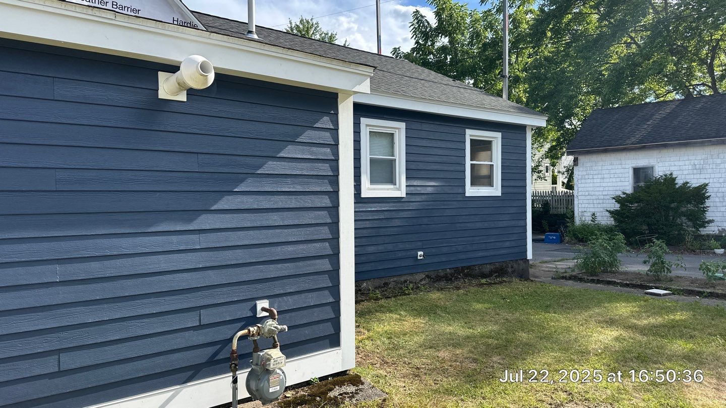 James Hardie Lap Siding Installation in Chelmsford, MA by Mighty Dog Roofing of Greater Middlesex County