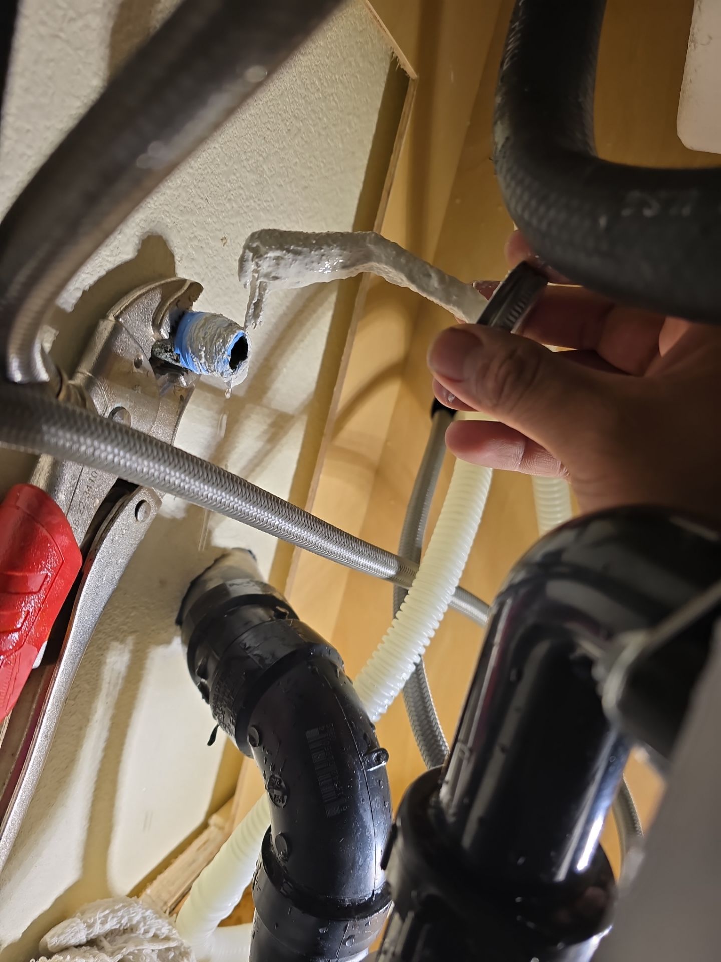 Water Leak Inspection & Repair by Us Plumbing 