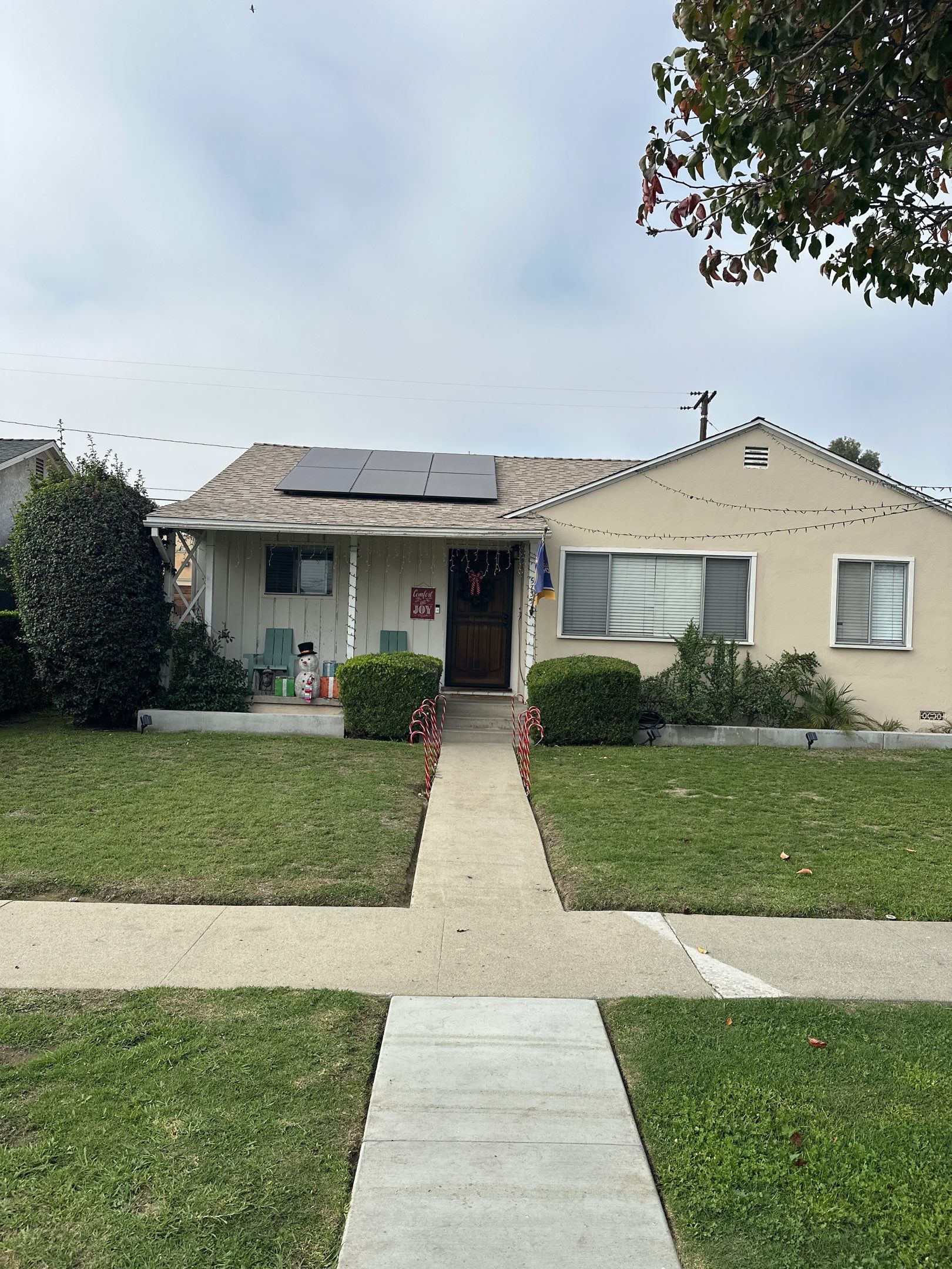 Residential Solar Panel and Enphase Battery Installation in Lakewood by AWS Solar