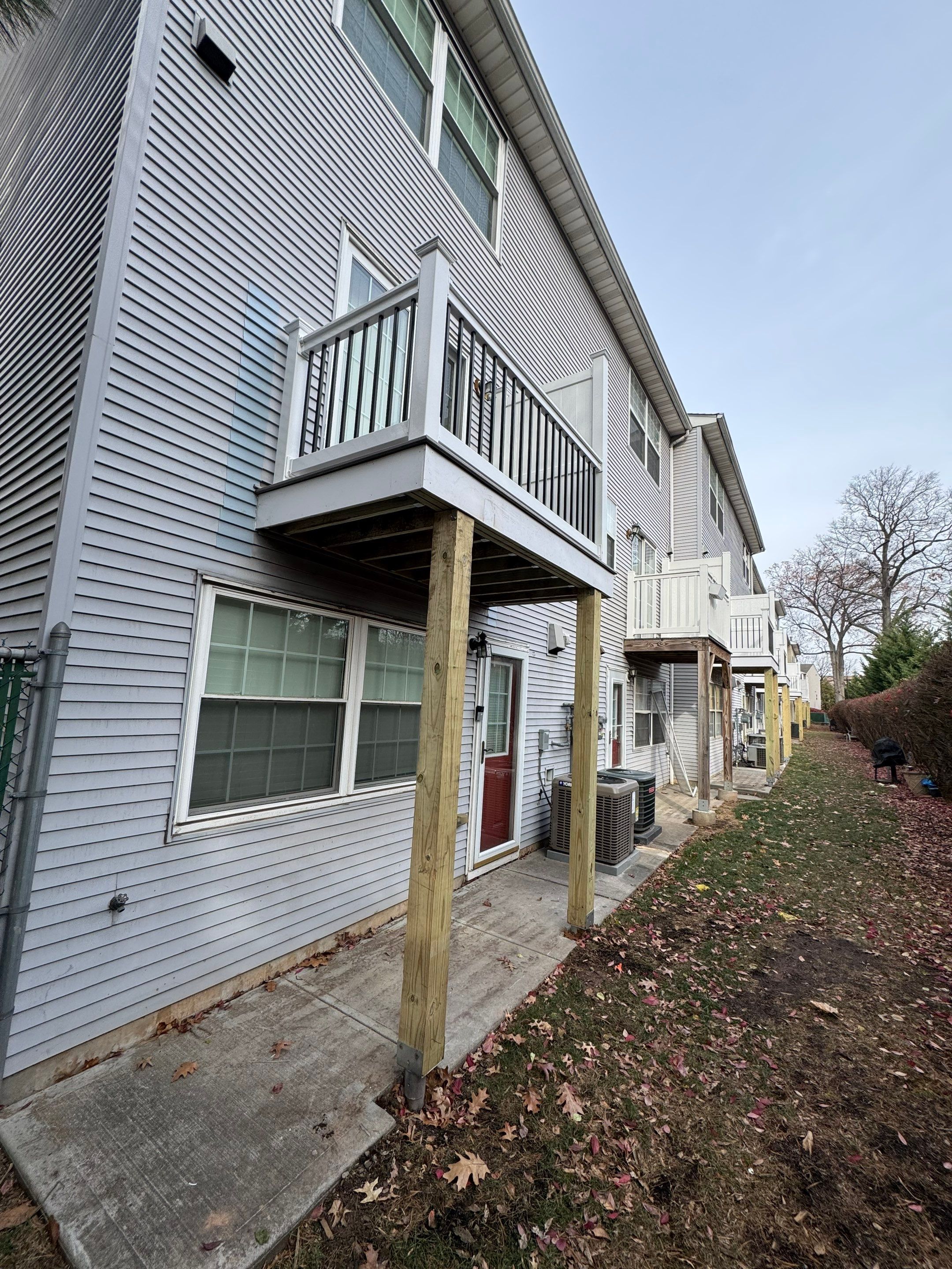 Condo Project Deck Replacement by deck guardian
