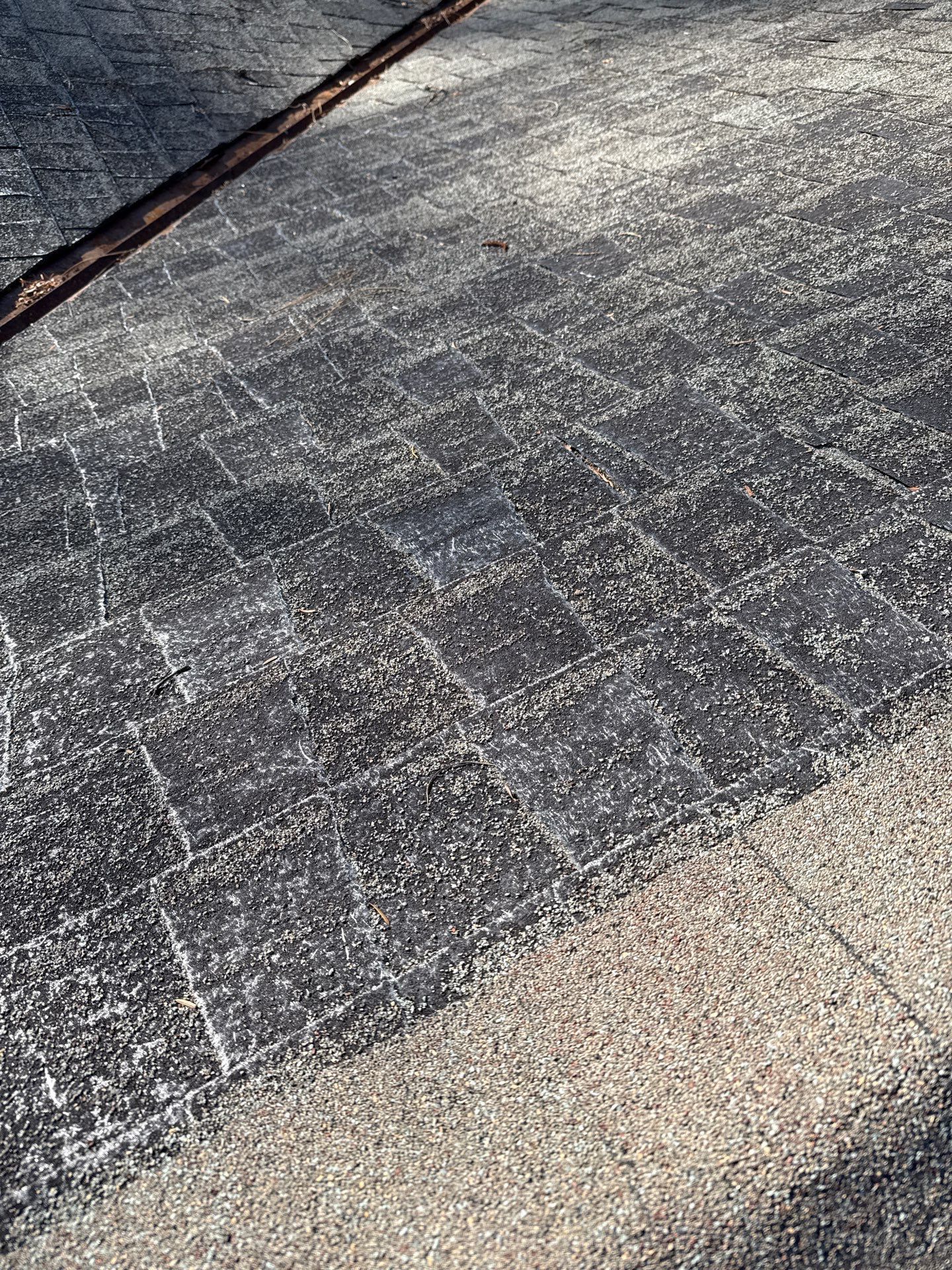 Owens Corning Roofing and REC solar panels by Byers Enterprises 