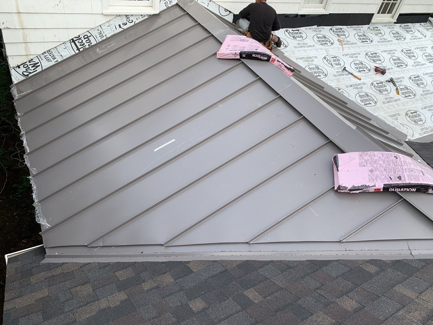 Residential Roofing Installation using Owens Corning TruDefinition by A Plus Exterior