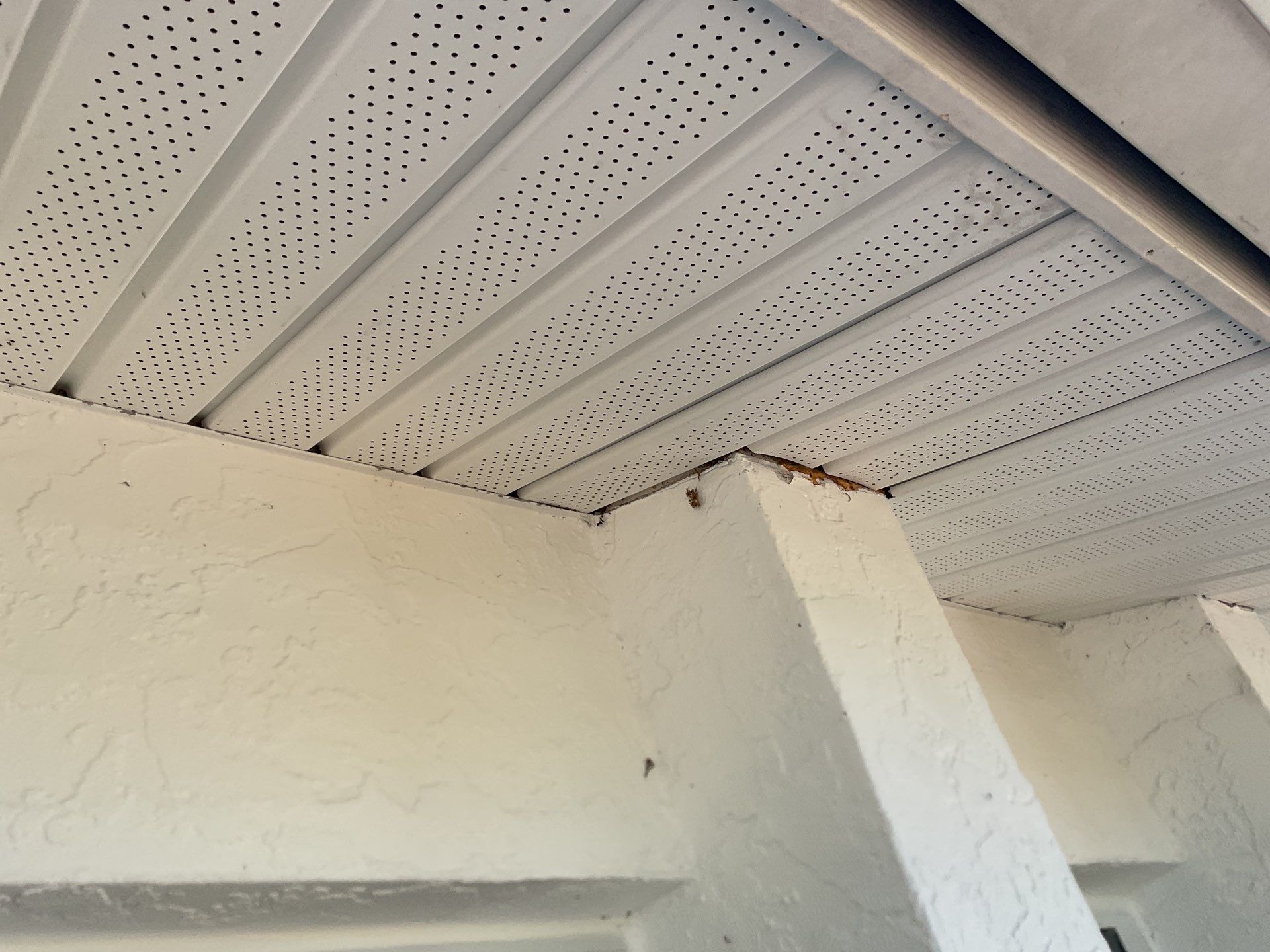 Soffit and Fascia Installation in Cape Coral FL by Gutter Professors