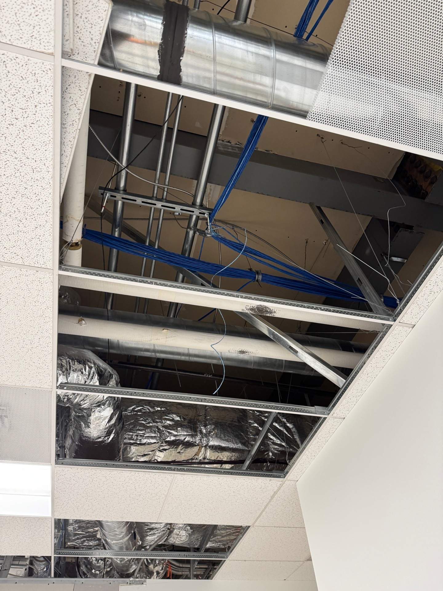Office Network Infrastructure Installation – IT Company in Irvine, CA by Ring and Ping Inc.