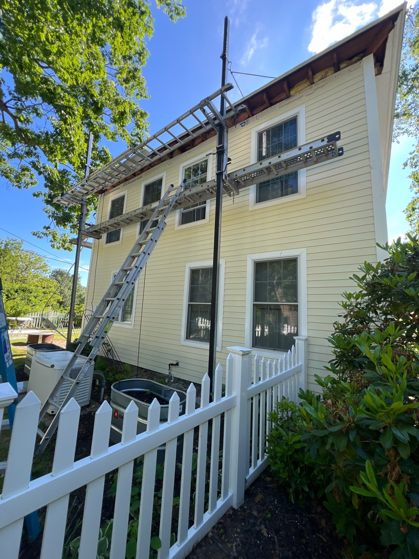 Everlast Siding, and New Asphalt Roofing in New Castle, NH by Tall pine roofing