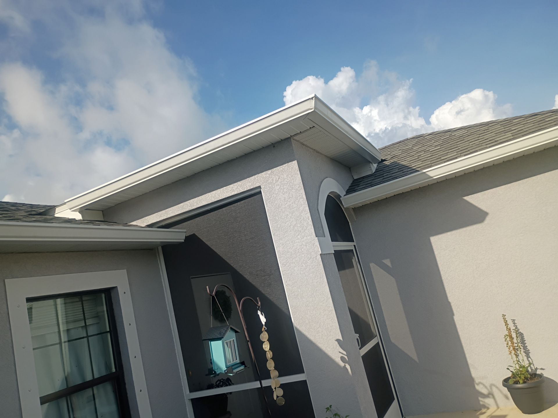 Seamless Aluminum Gutter Installation using K-Style Seamless Gutters in Cape Coral FL by Gutter Professors