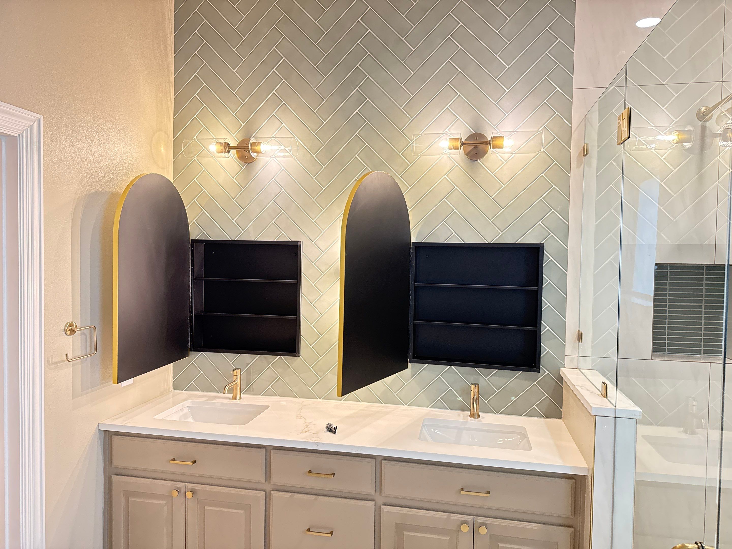 Kitchen & Primary Bath Remodel- McKinney, TX by C3 Custom Builds