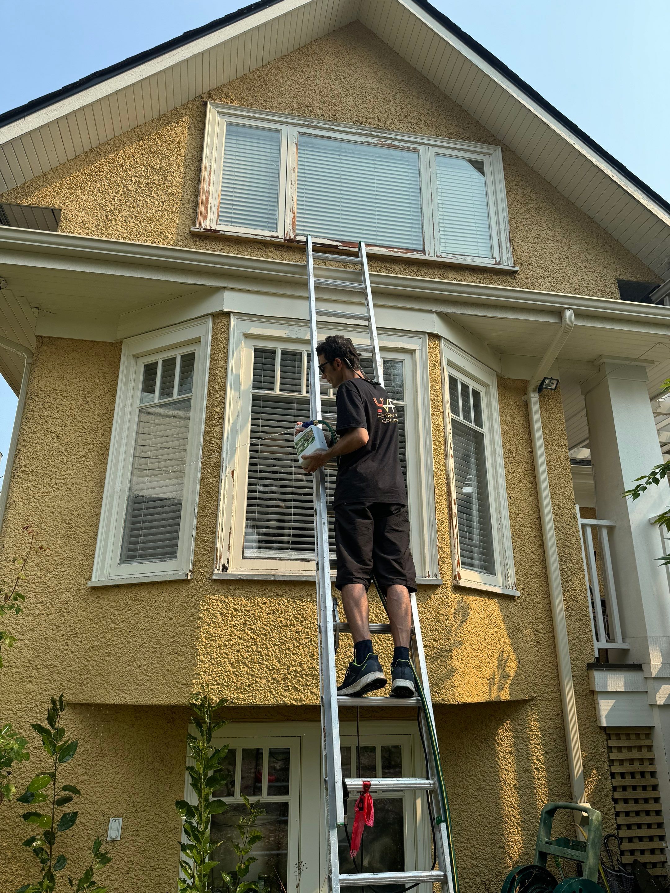 Fascia & Trim Painting - 25th st-  West Vancouver by YVR Construction Group